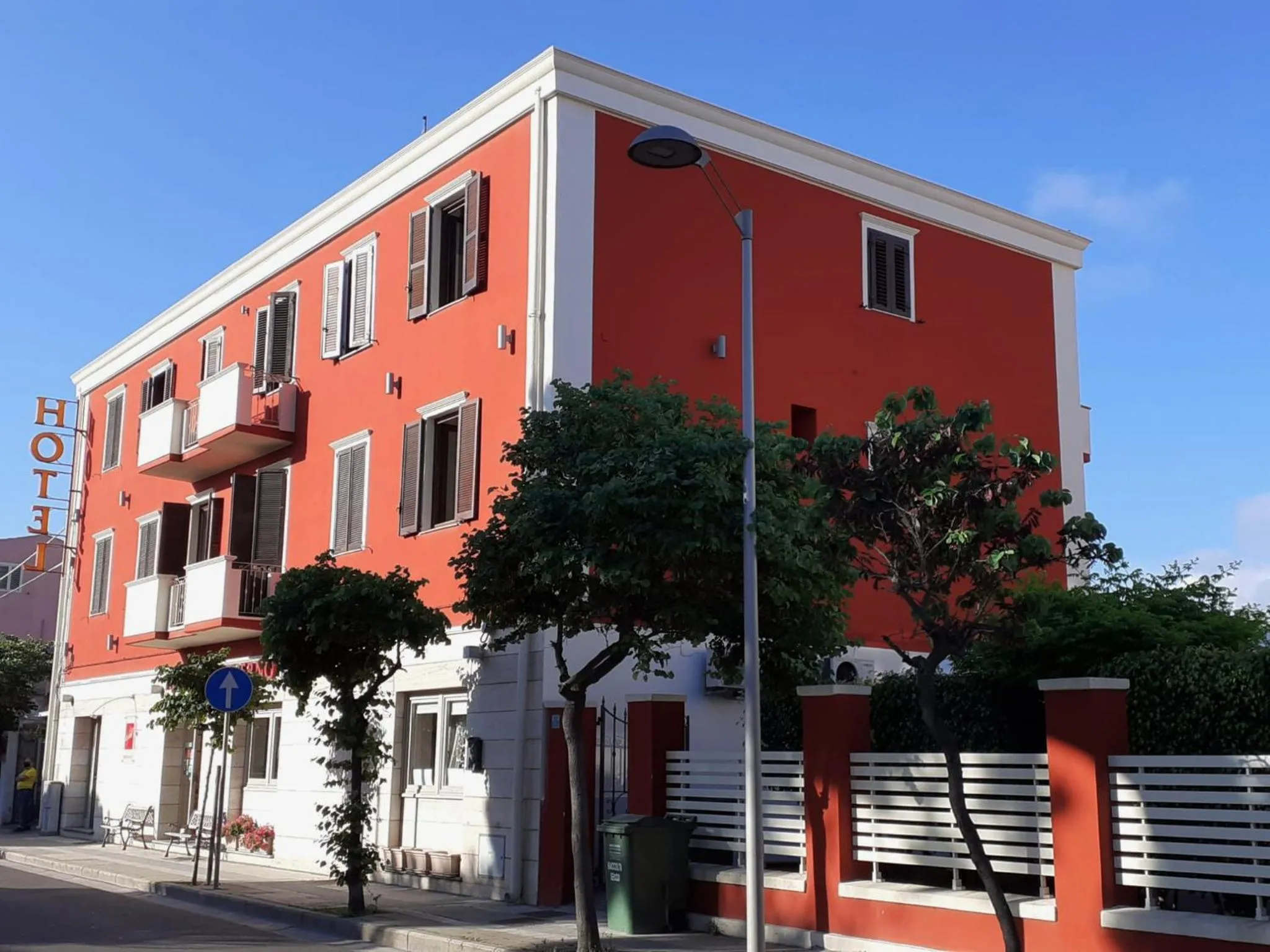 Property building in Hotel Moderno