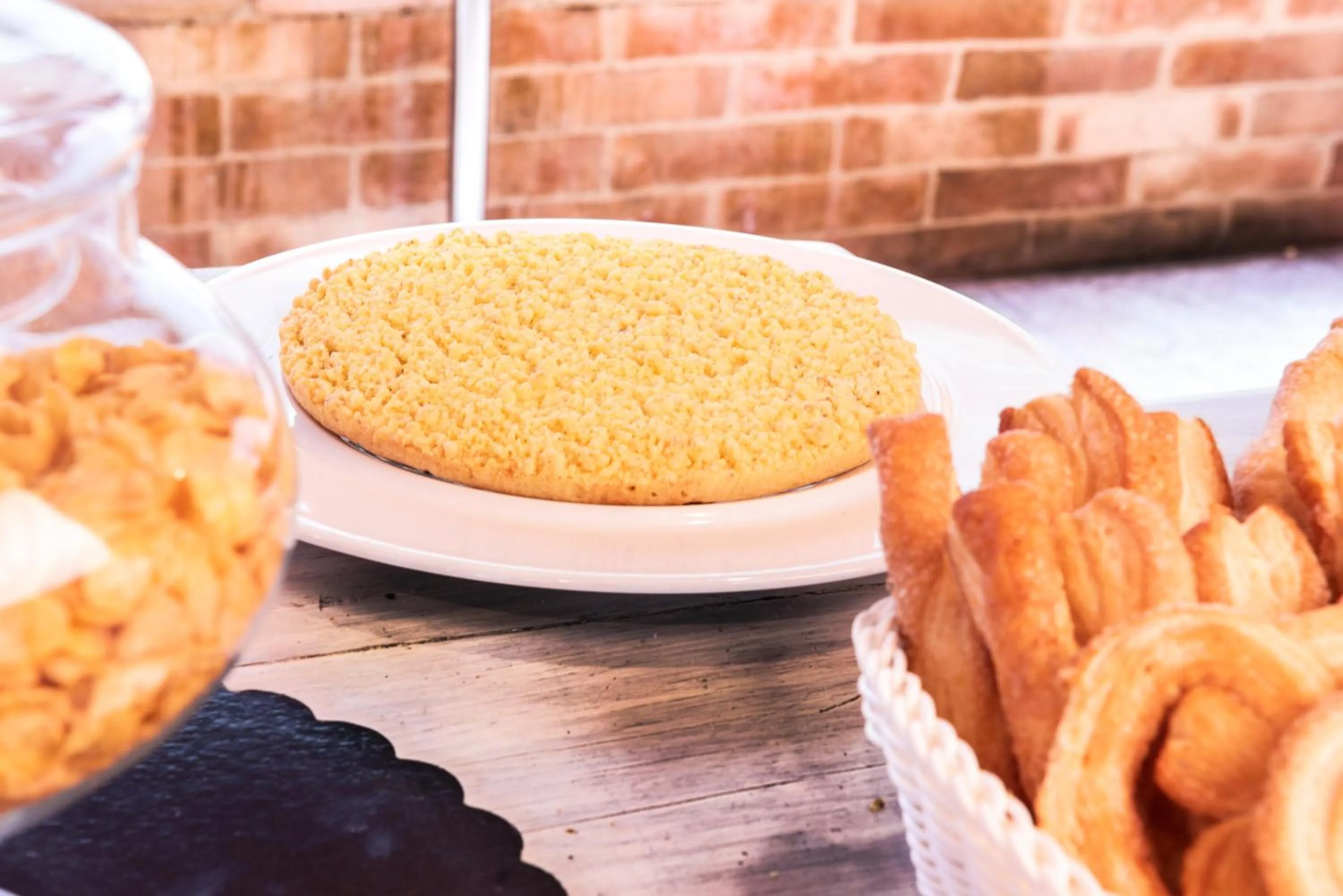 Continental breakfast in Hotel Moderno