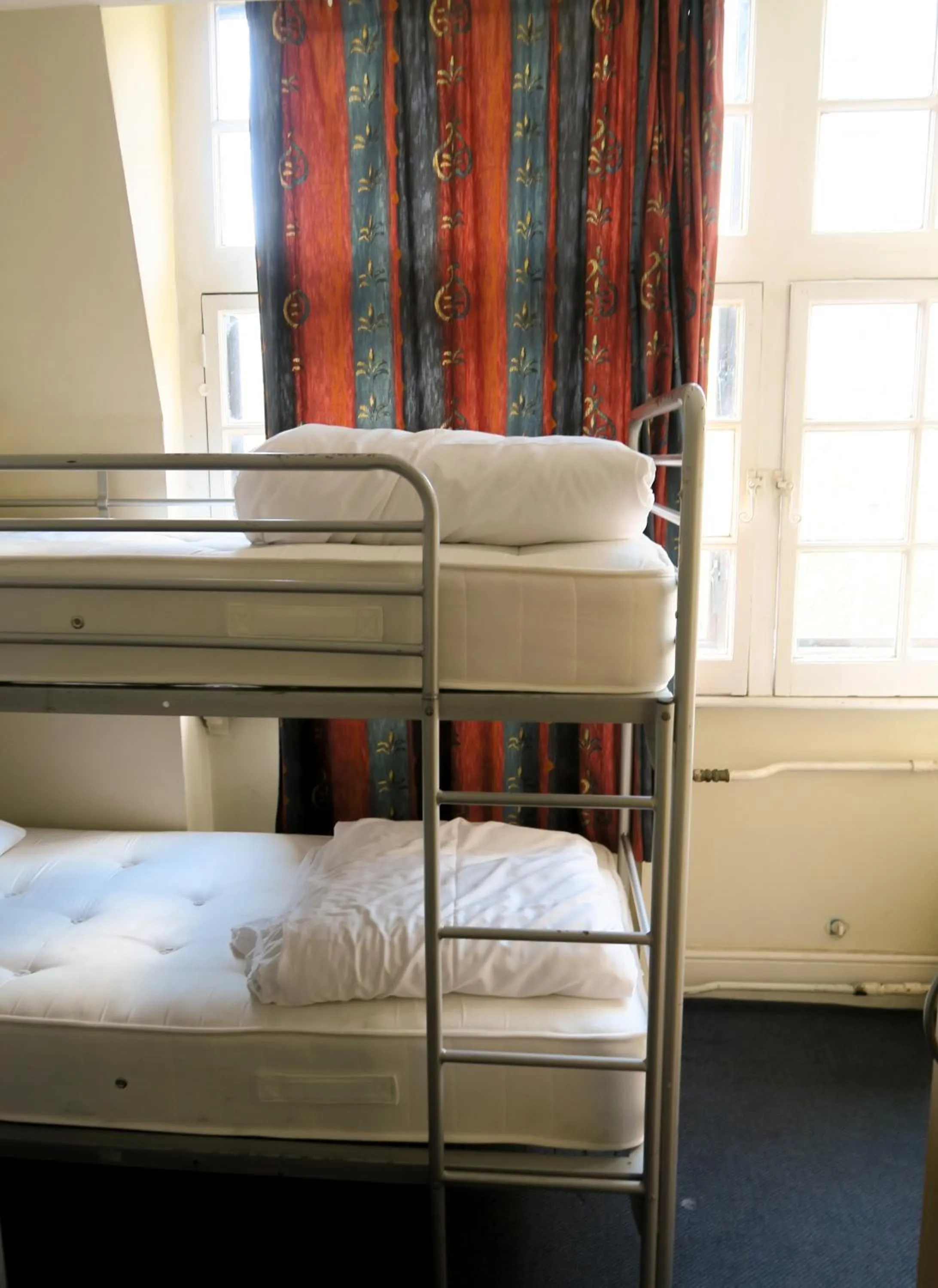 Bunk Bed in Hotel Strand Continental