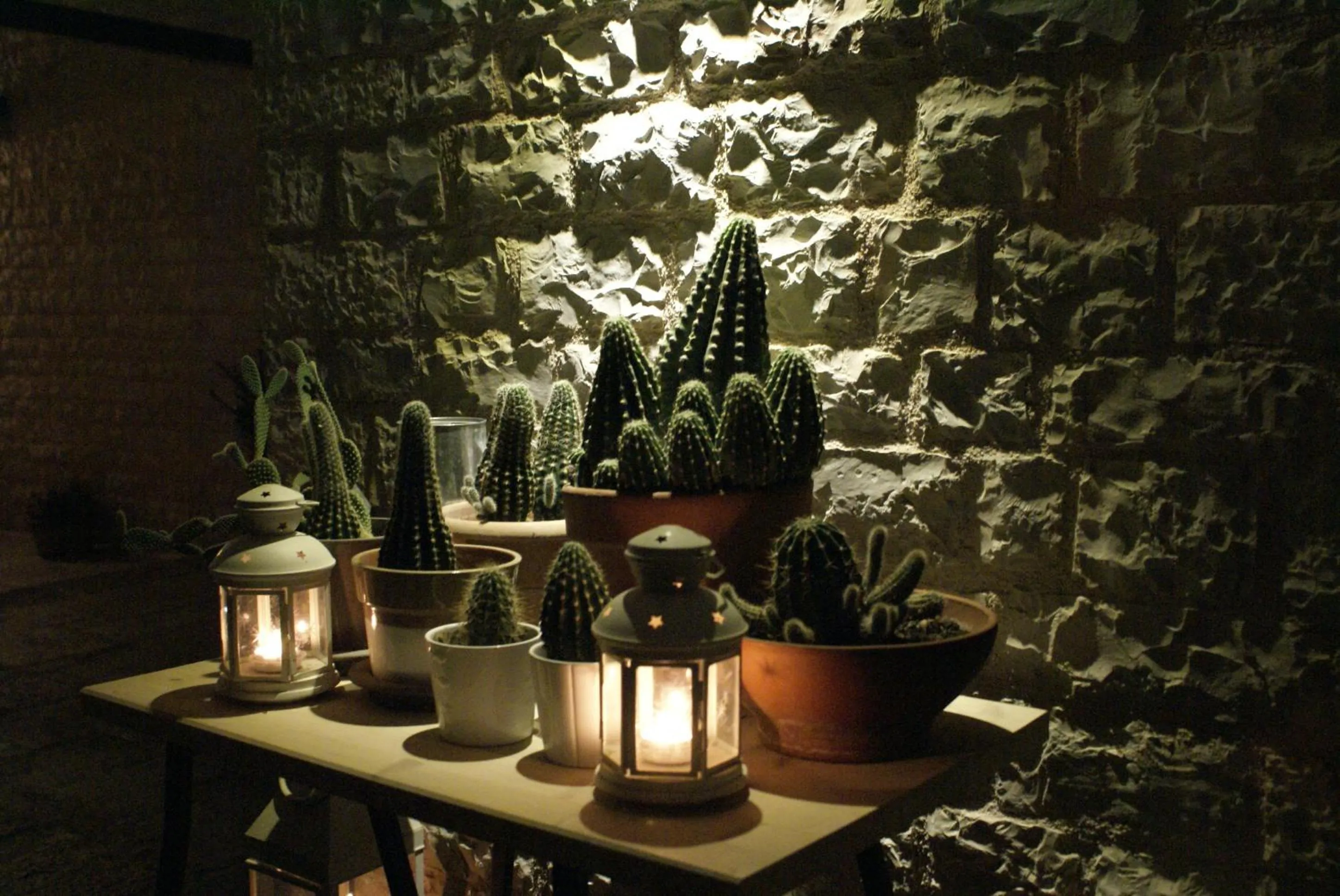 Decorative detail in Gamila Rocks Mountain Hotel