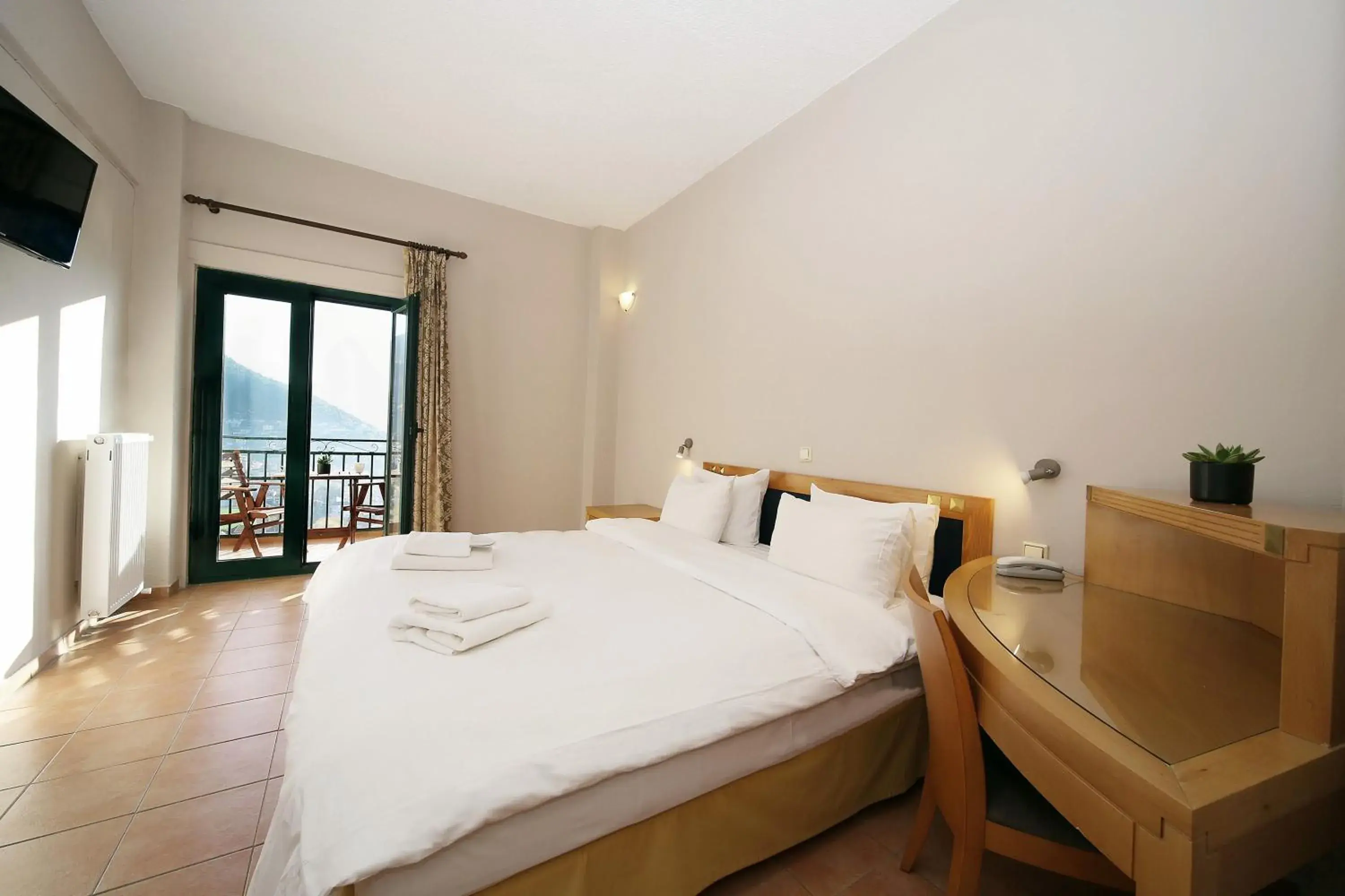 Superior Double or Twin Room in Hotel Lecadin Superior Double or Twin Room in Hotel Lecadin