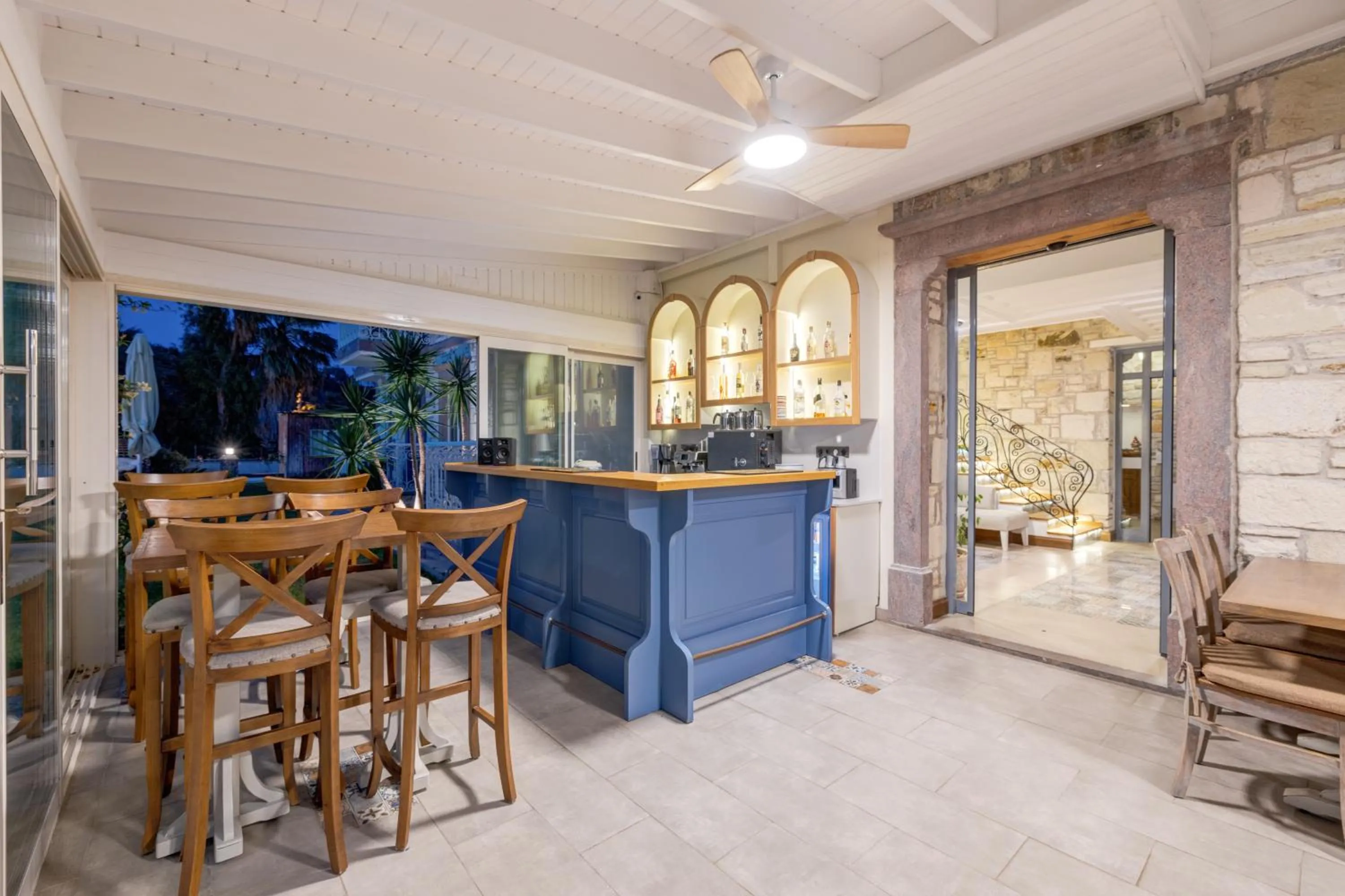 Seating area in Navalia Hotel