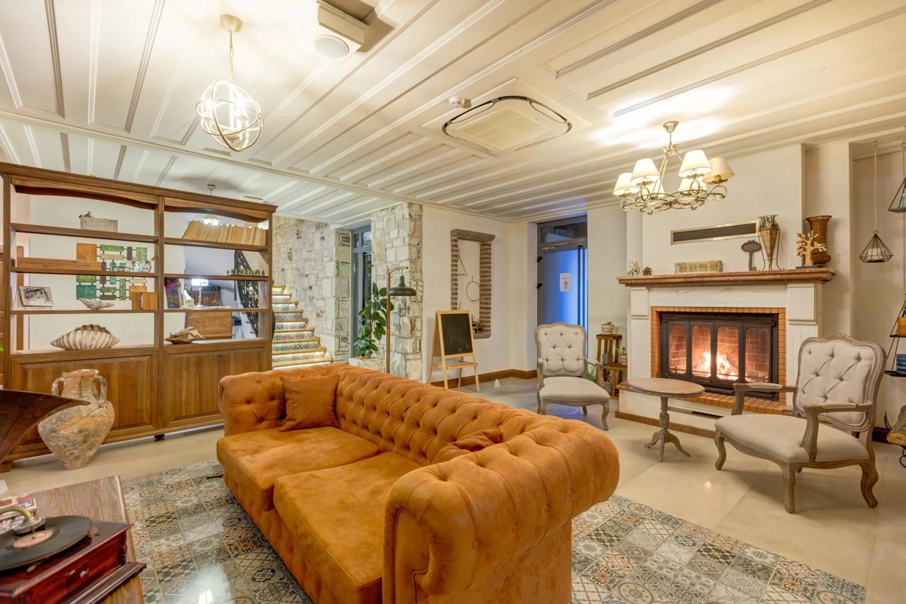 Lobby or reception in Navalia Hotel