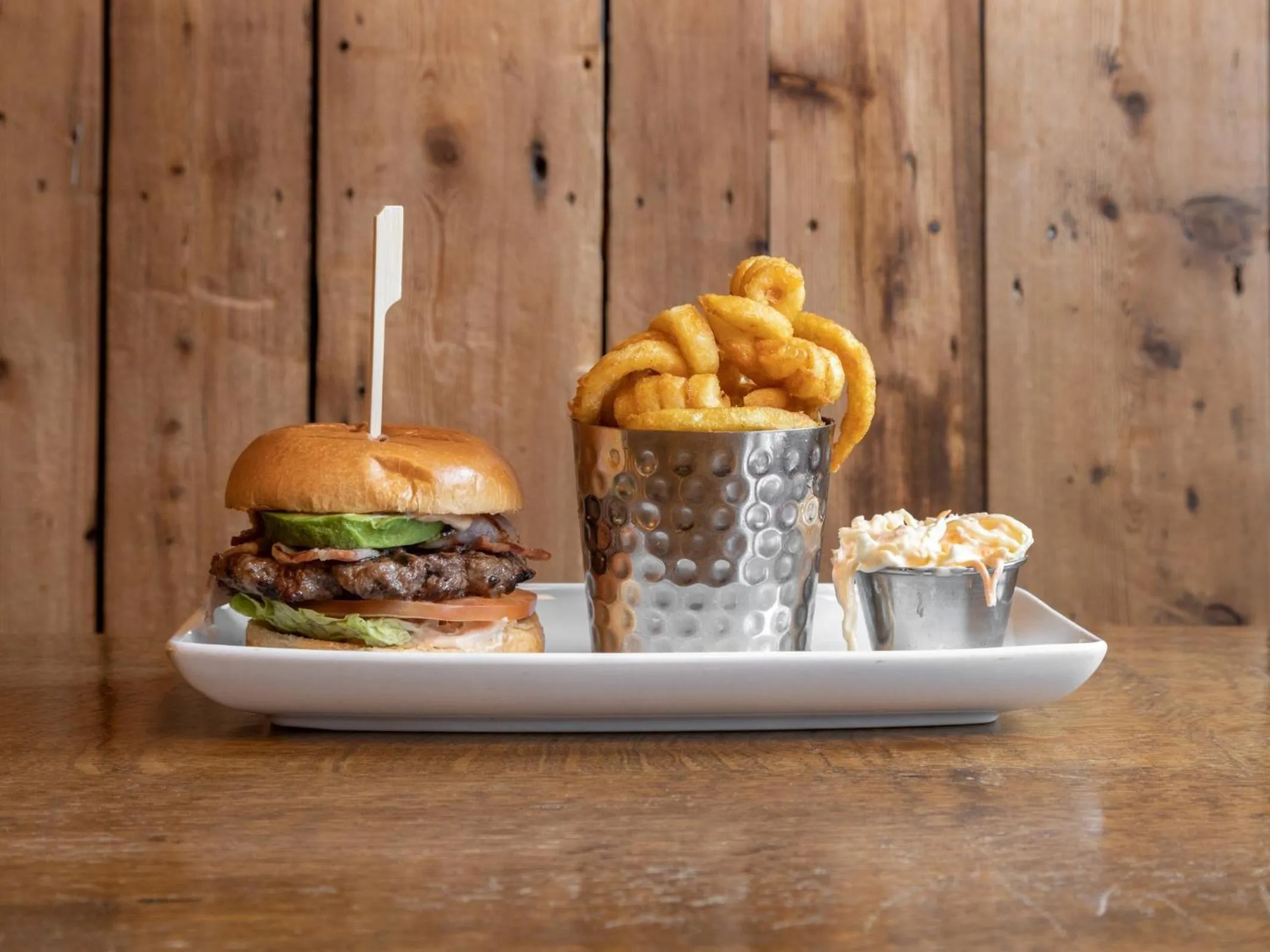 Dining area in The Green W7