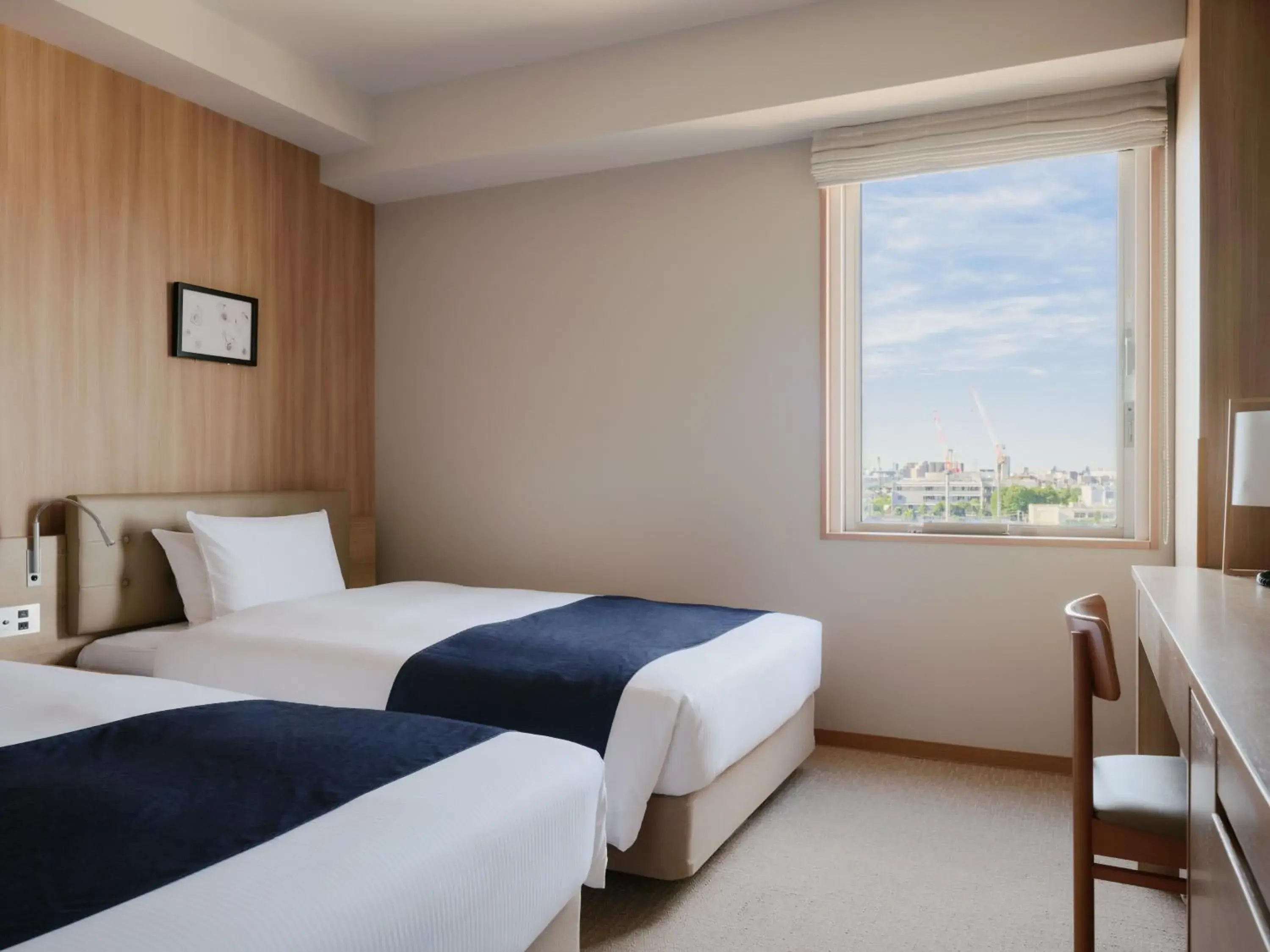 Standard Twin Room in hotel MONday Haneda Airport Standard Twin Room in hotel MONday Haneda Airport