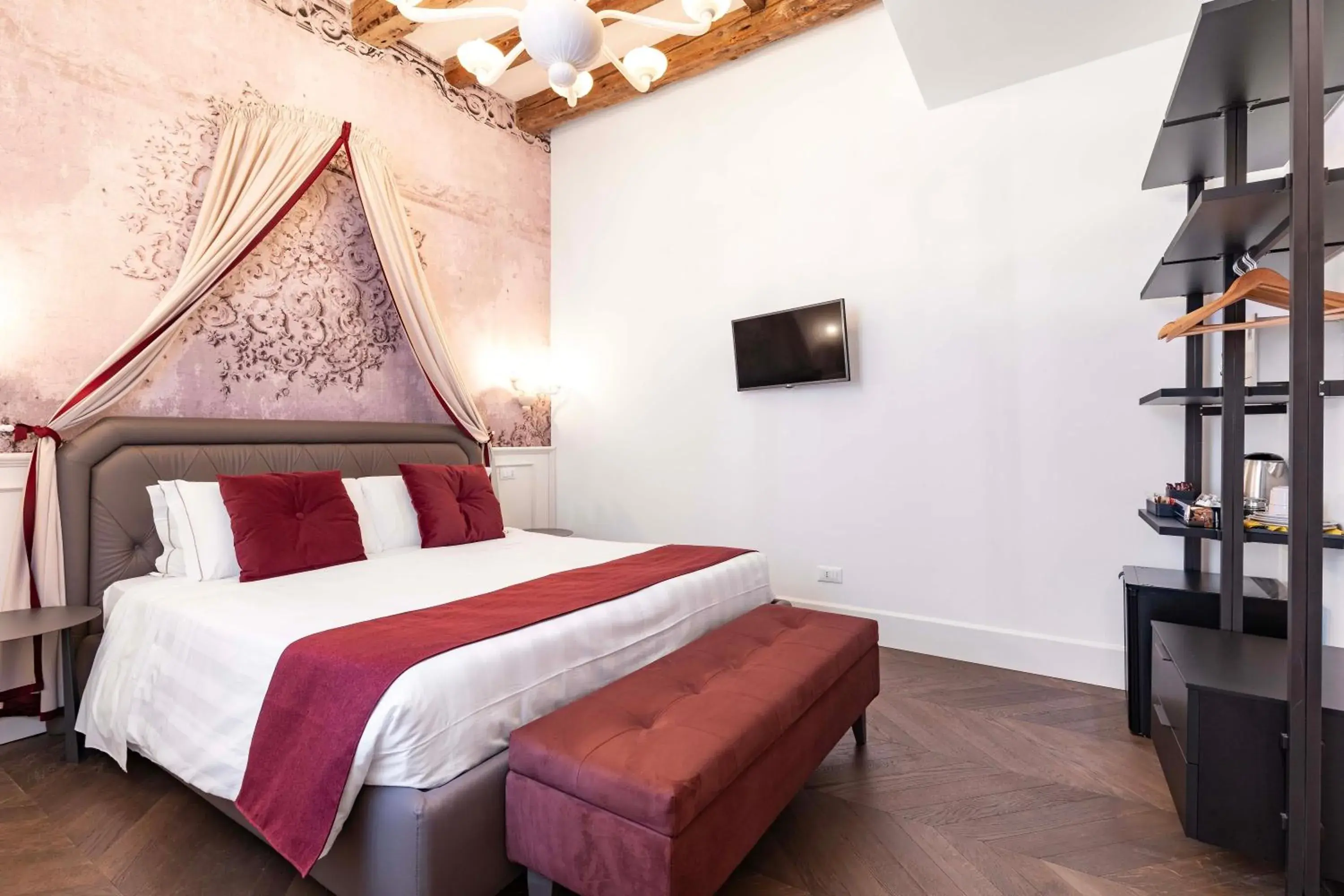 Double or Twin Room in Porta da mar Double or Twin Room in Porta da mar