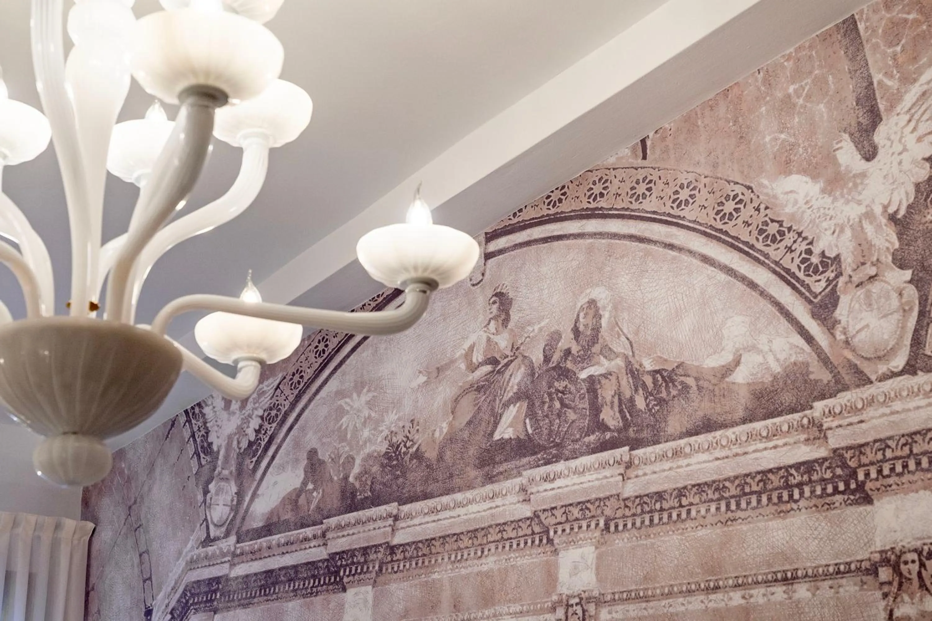 Decorative detail in Porta da mar