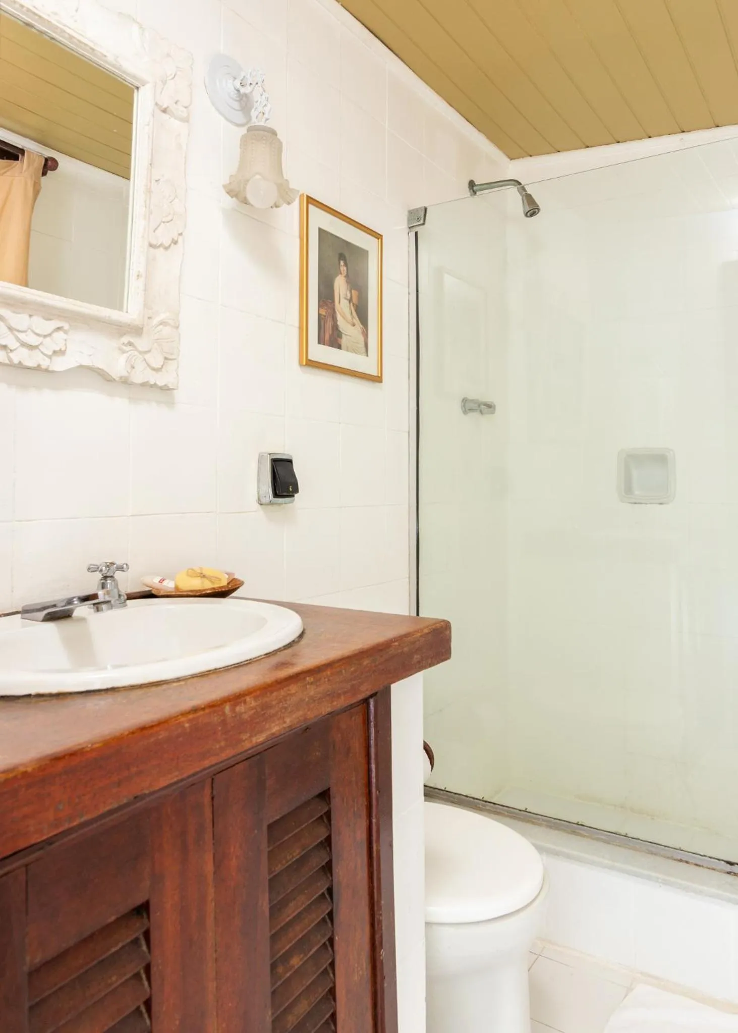 Bathroom in Pousada Vila do Mar