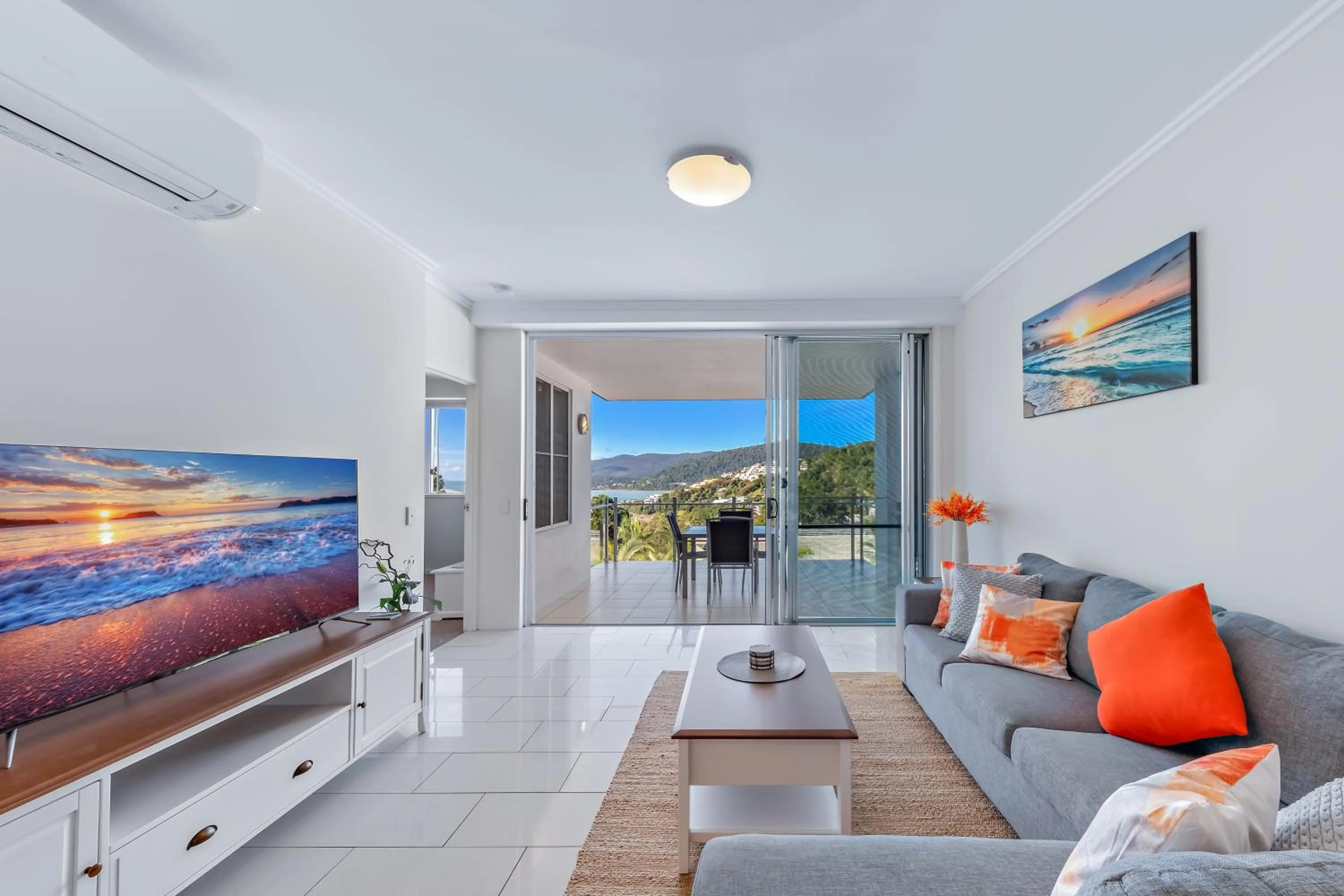 View (from property/room) in Airlie Summit Apartments