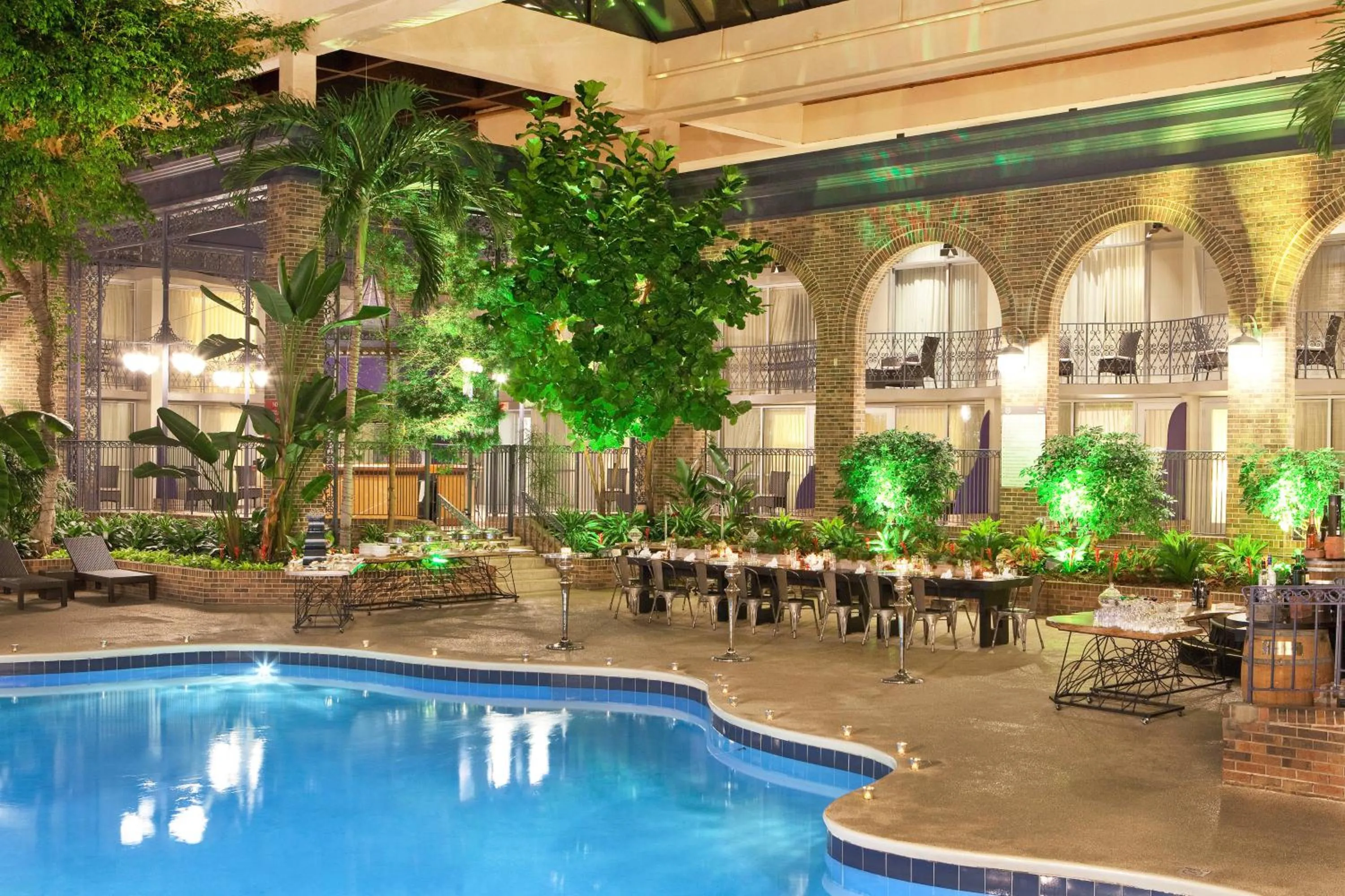 Swimming pool in Courtland Grand Hotel, Trademark Collection by Wyndham