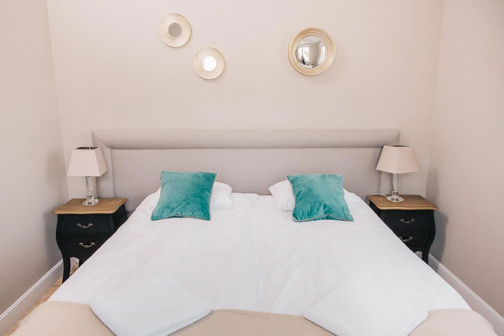 Bed in Rezydencja Miętowe Wzgórza Mansion House