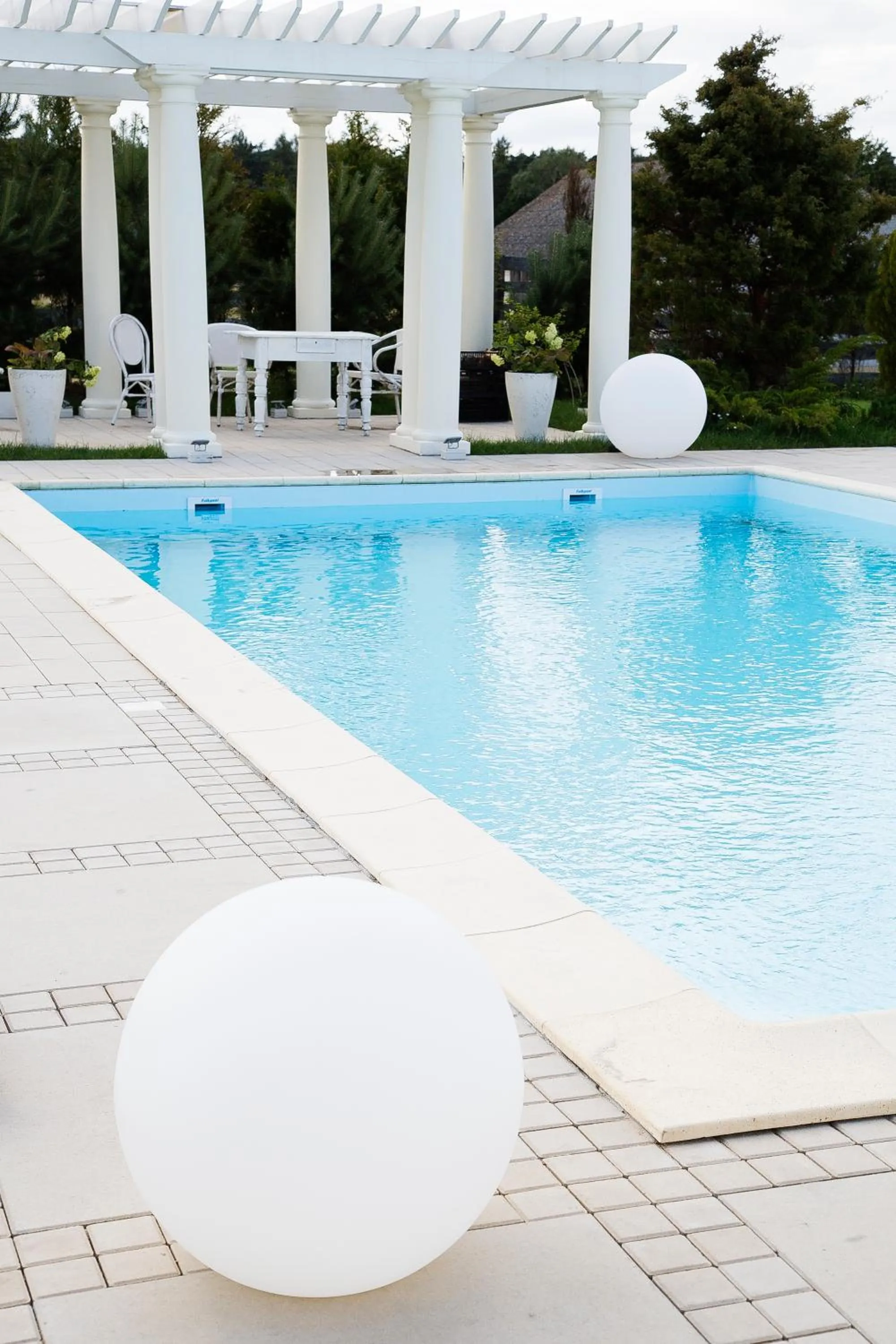 Swimming pool in Rezydencja Miętowe Wzgórza Mansion House