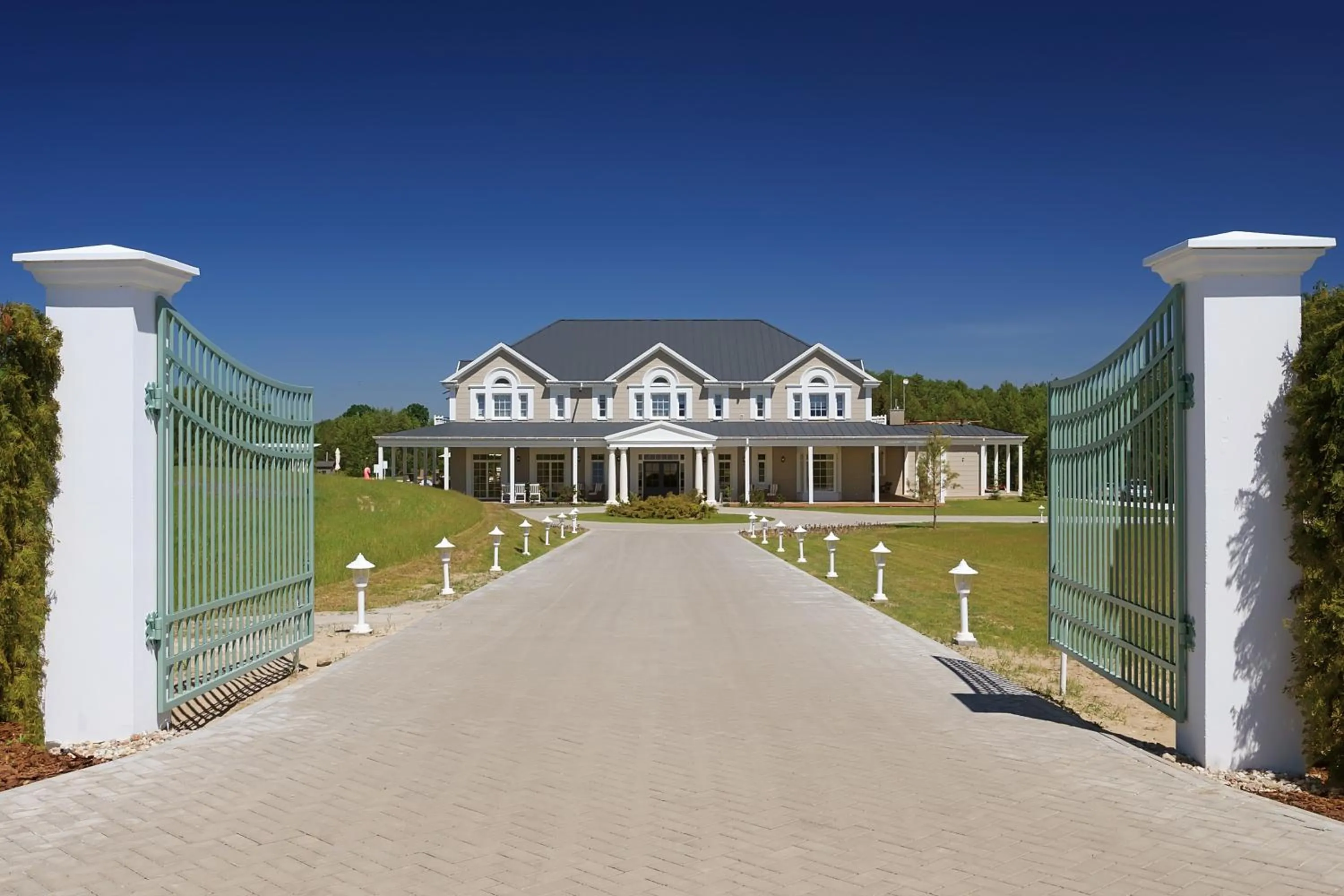 Garden in Rezydencja Miętowe Wzgórza Mansion House