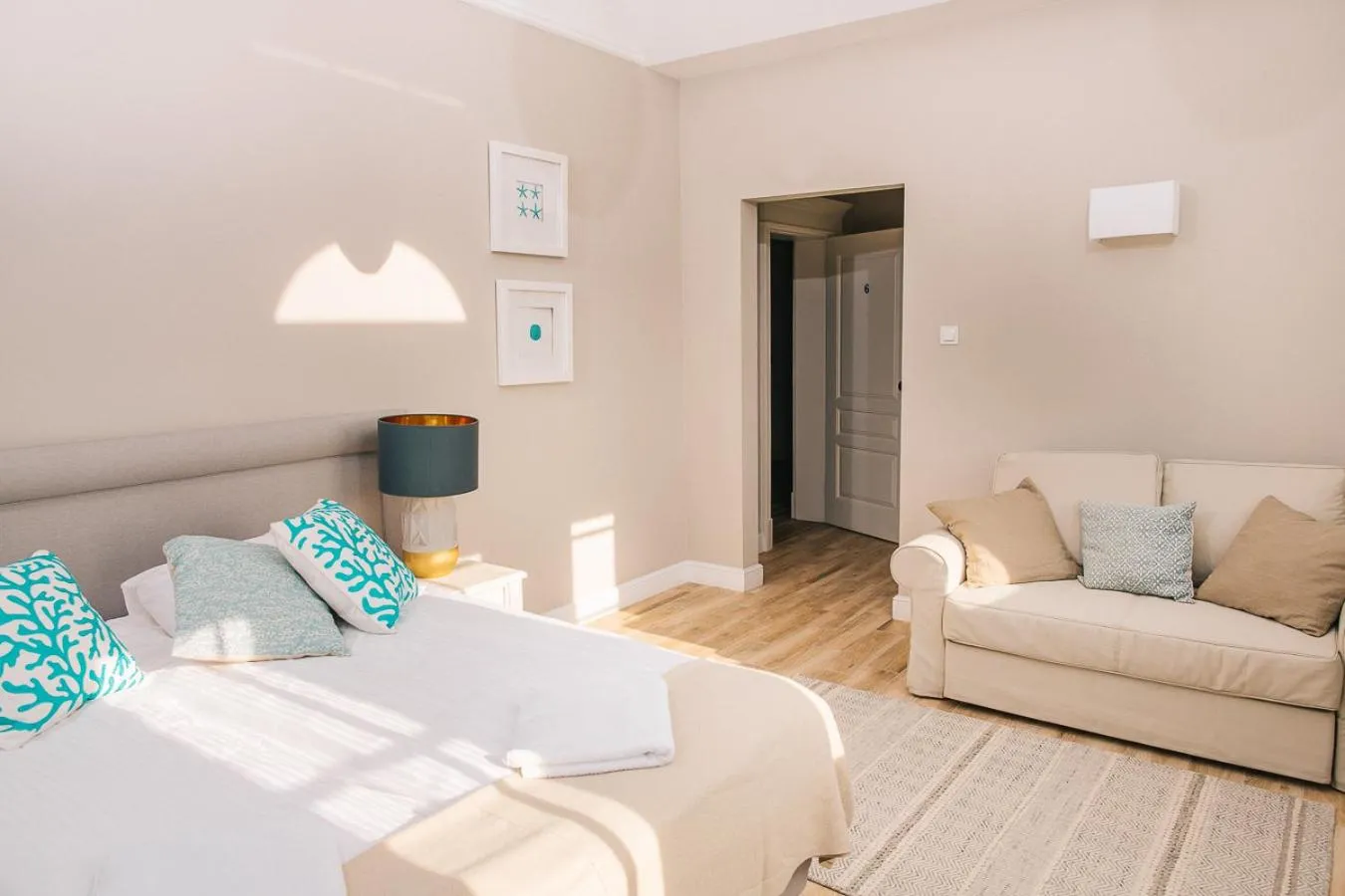 Photo of the whole room in Rezydencja Miętowe Wzgórza Mansion House