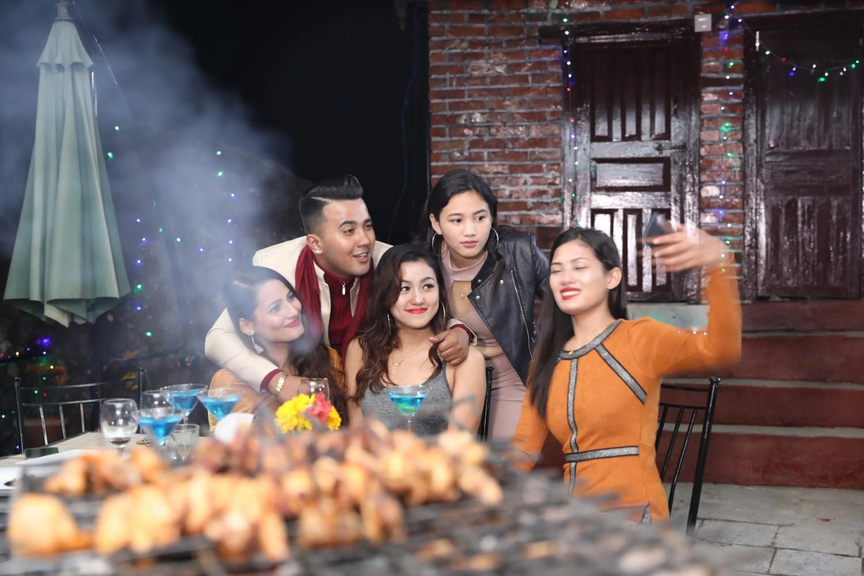 Restaurant/places to eat in Rock Garden Resort