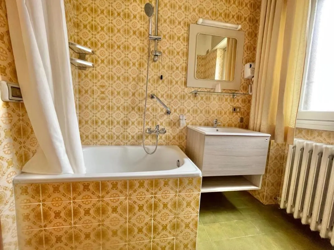 Bathroom in Hotel Ristorante La Sorgente