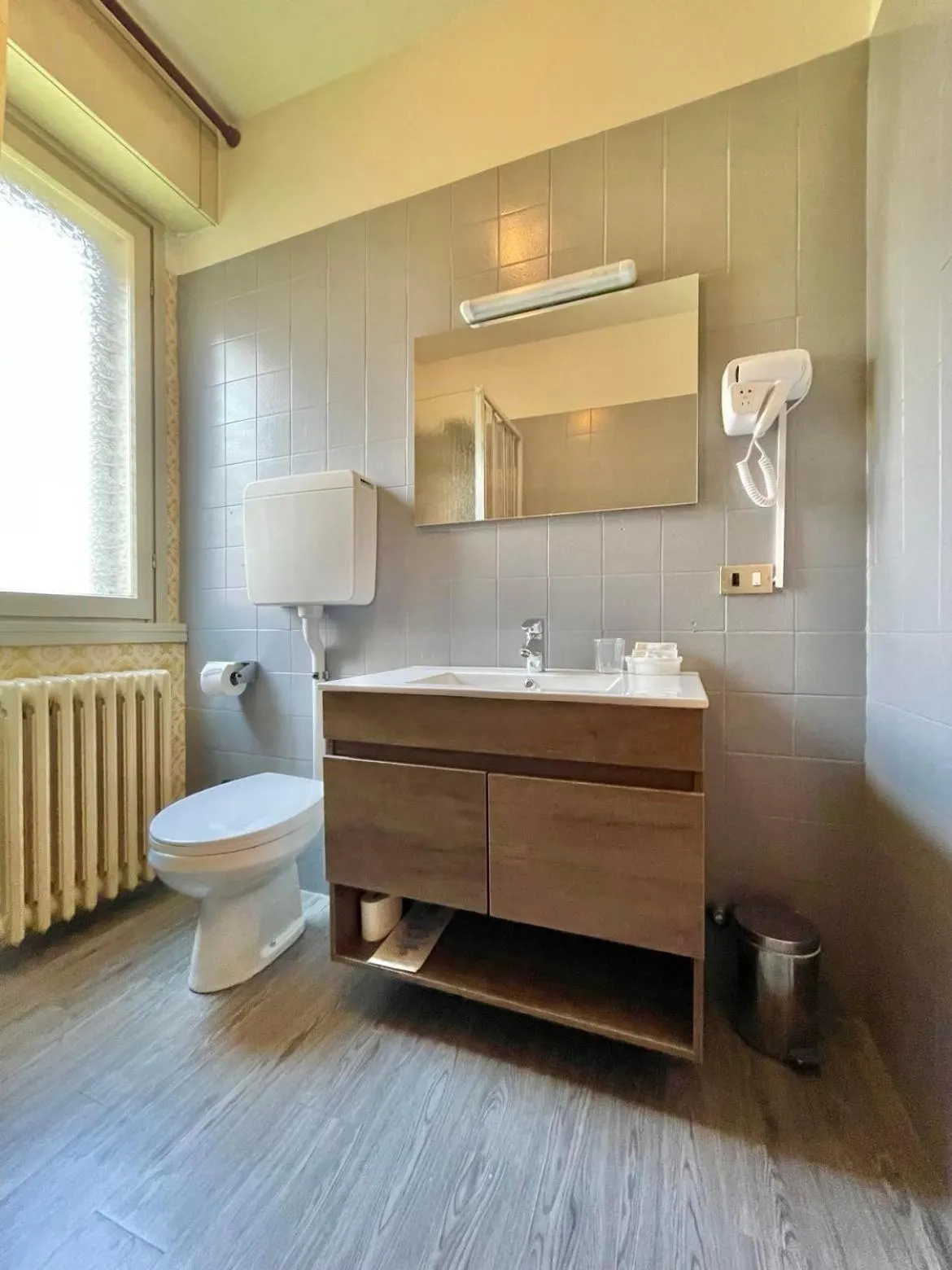 Toilet in Hotel Ristorante La Sorgente