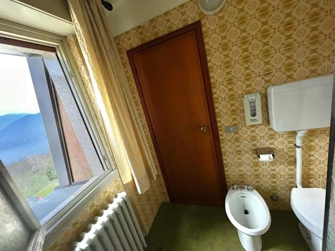 Toilet in Hotel Ristorante La Sorgente