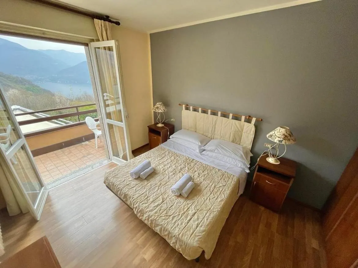 Bed in Hotel Ristorante La Sorgente