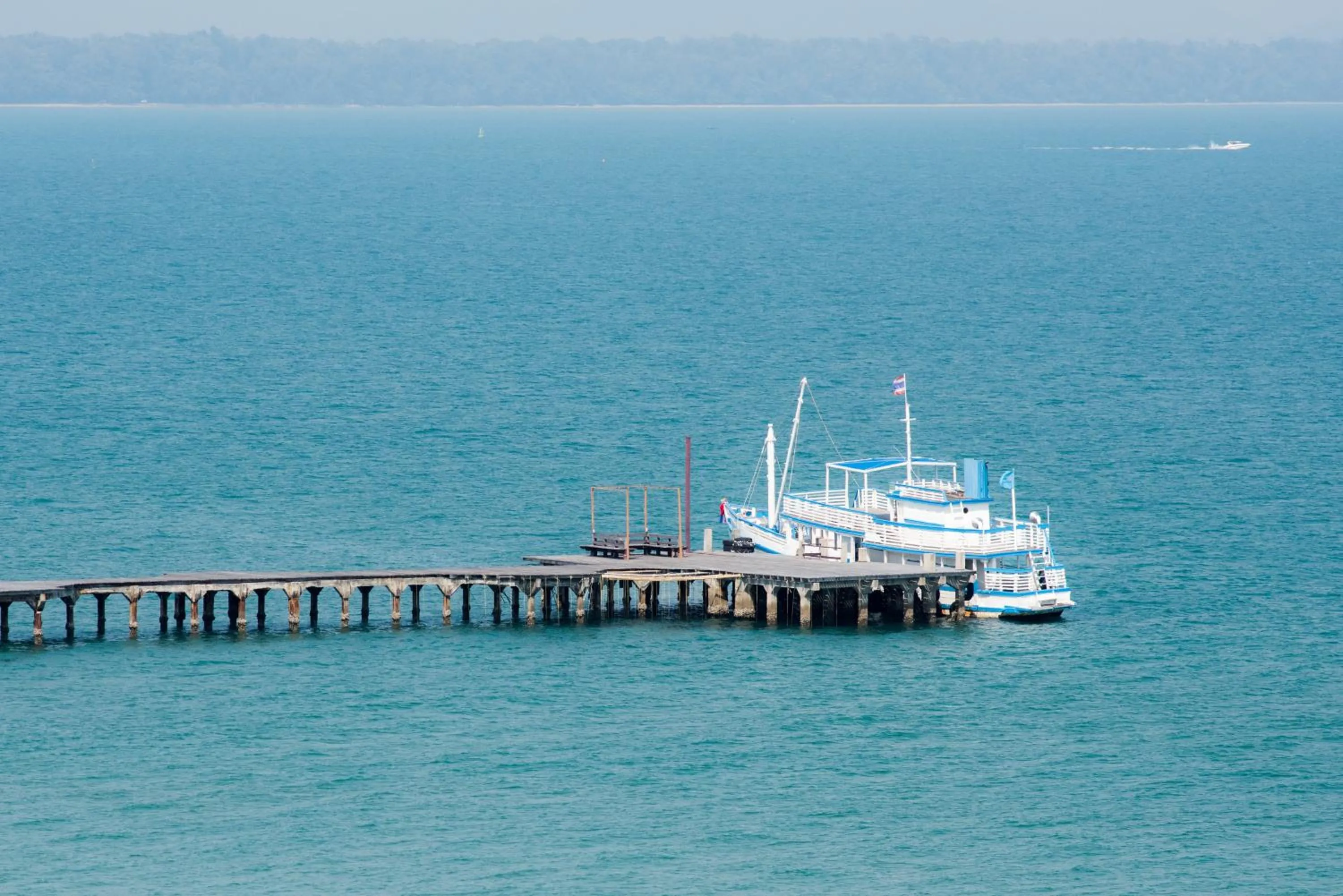 Rayong Resort Hotel โรงแรมระยองรีสอร์ท