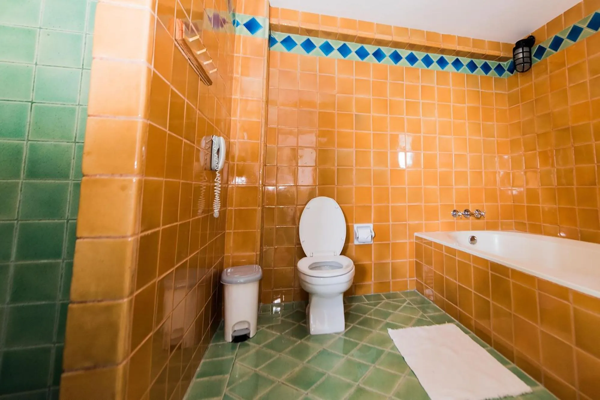 Rayong Resort Hotel โรงแรมระยองรีสอร์ท