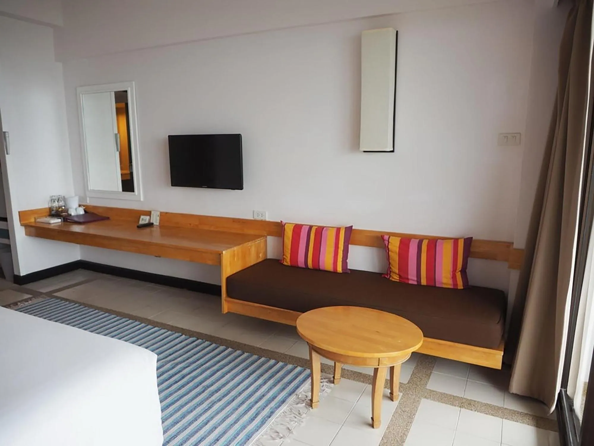 Rayong Resort Hotel โรงแรมระยองรีสอร์ท