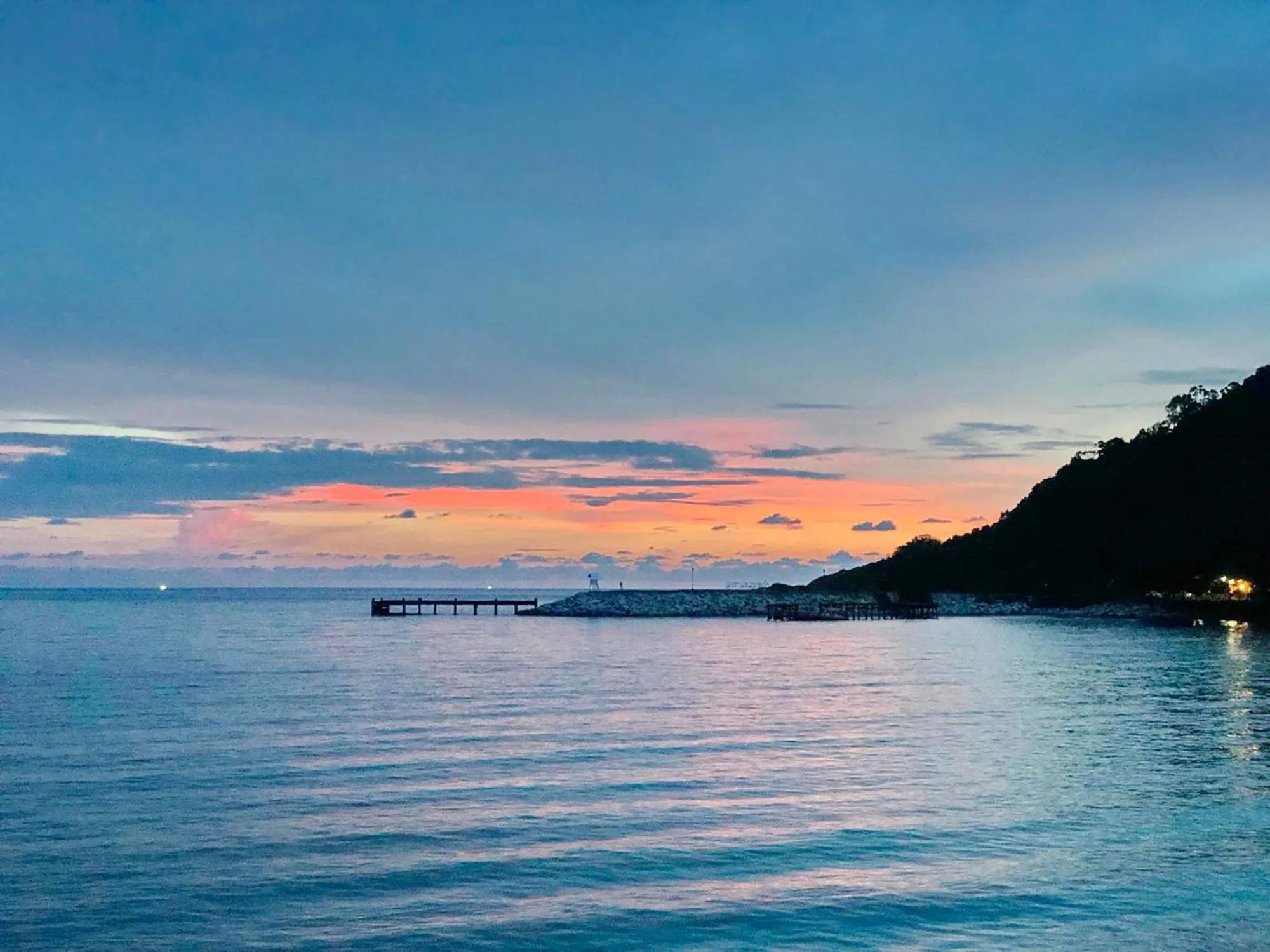 Rayong Resort Hotel โรงแรมระยองรีสอร์ท