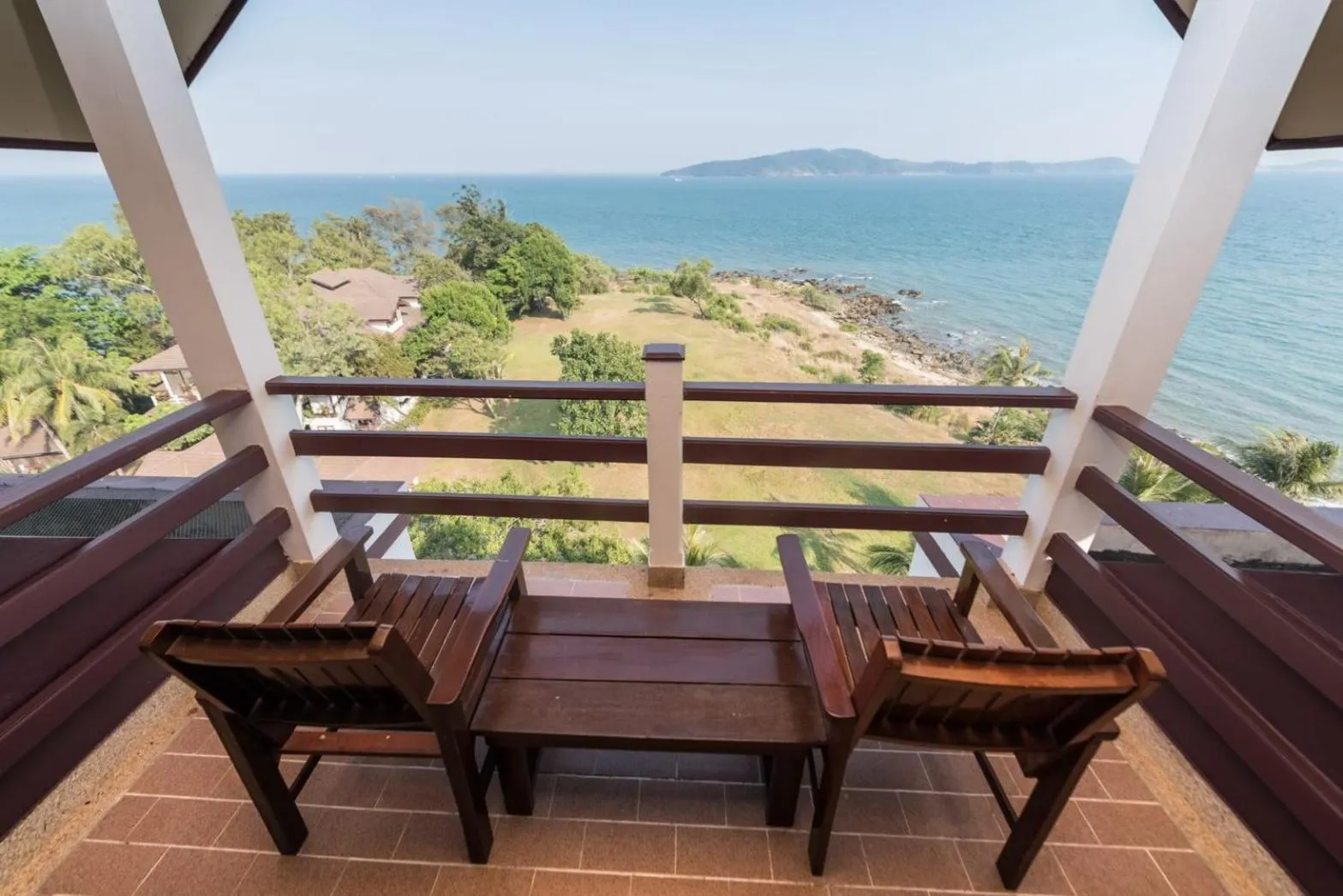 Balcony/Terrace in Rayong Resort Hotel โรงแรมระยองรีสอร์ท