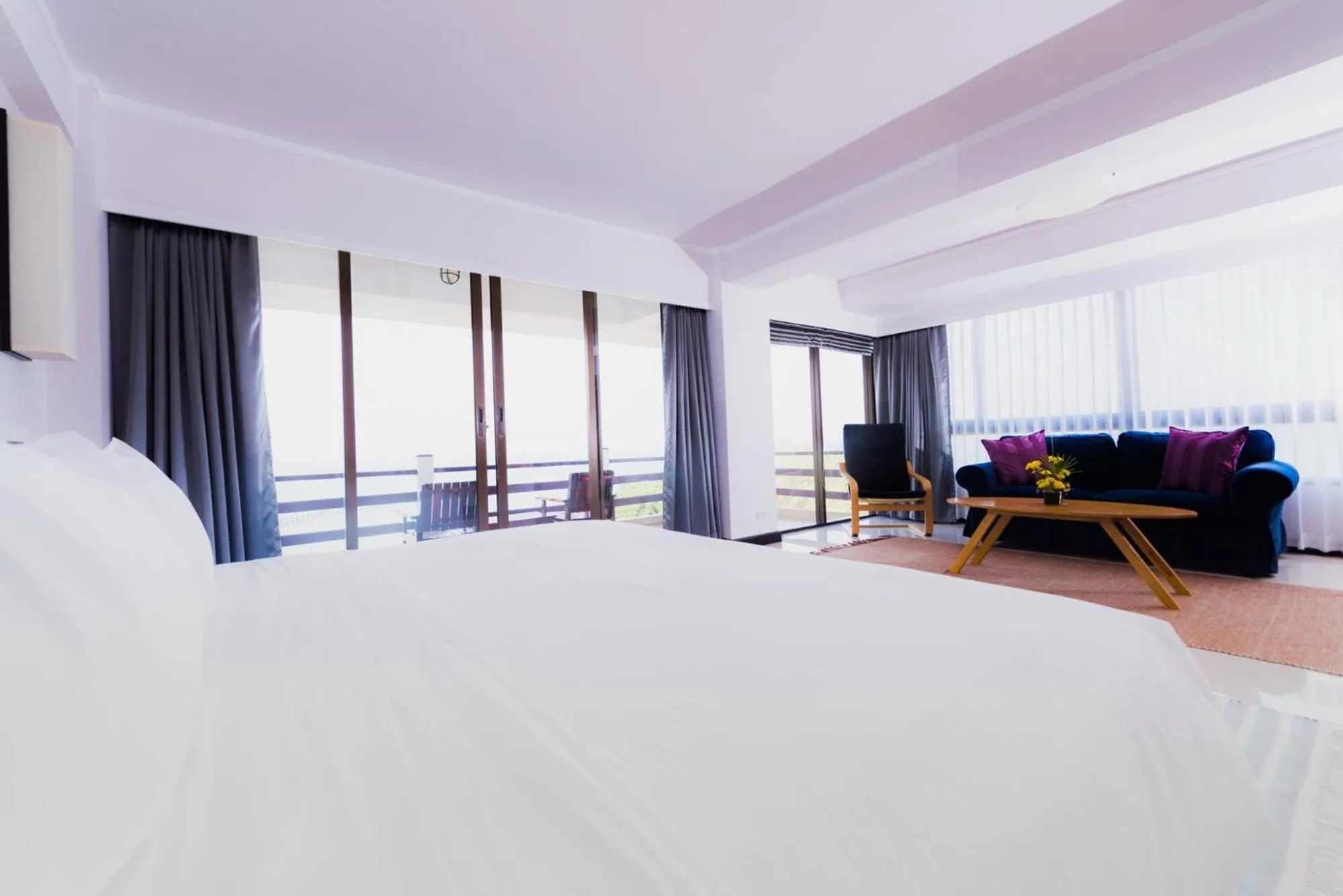 Bed in Rayong Resort Hotel โรงแรมระยองรีสอร์ท