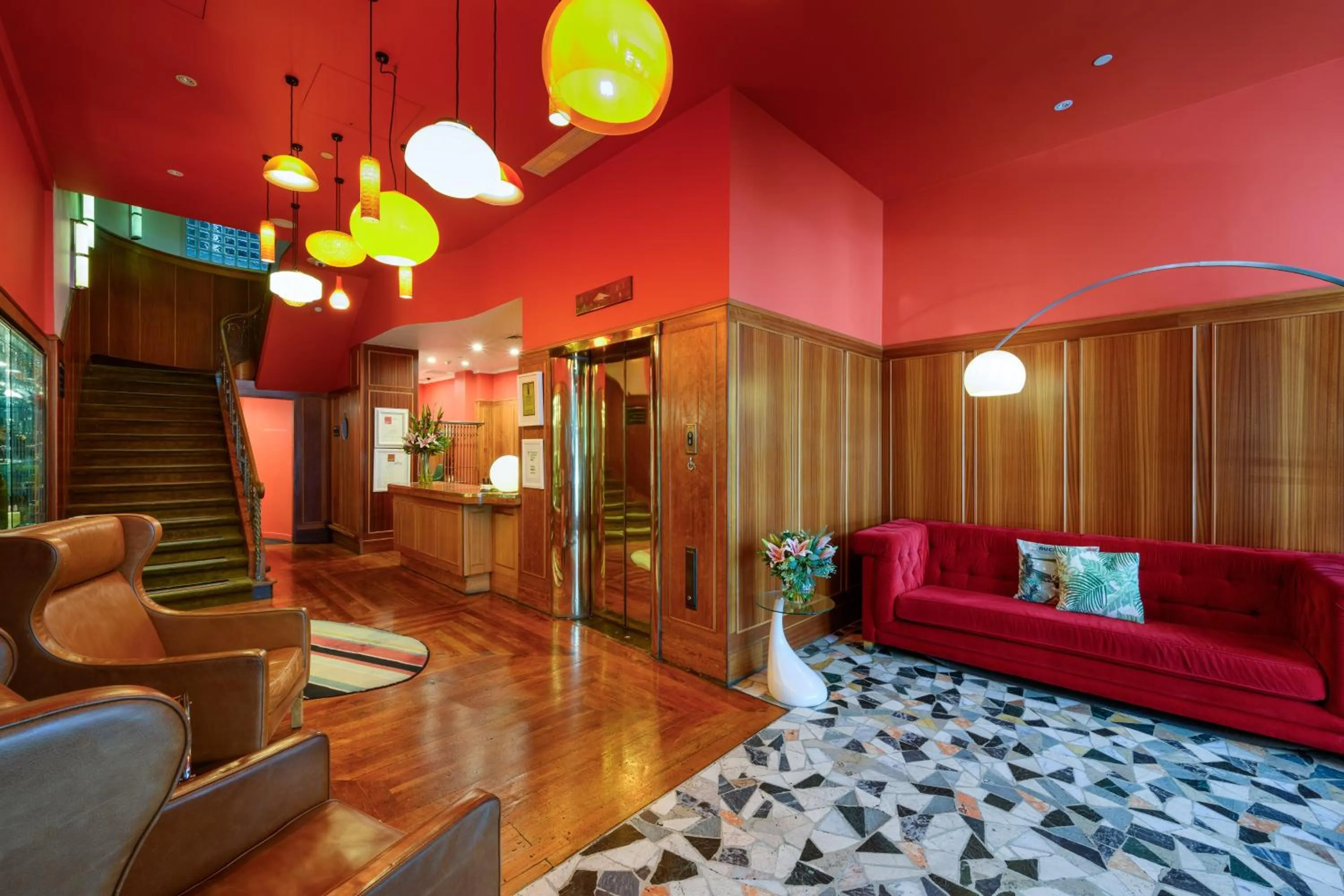 Lobby or reception in Hotel DeBrett