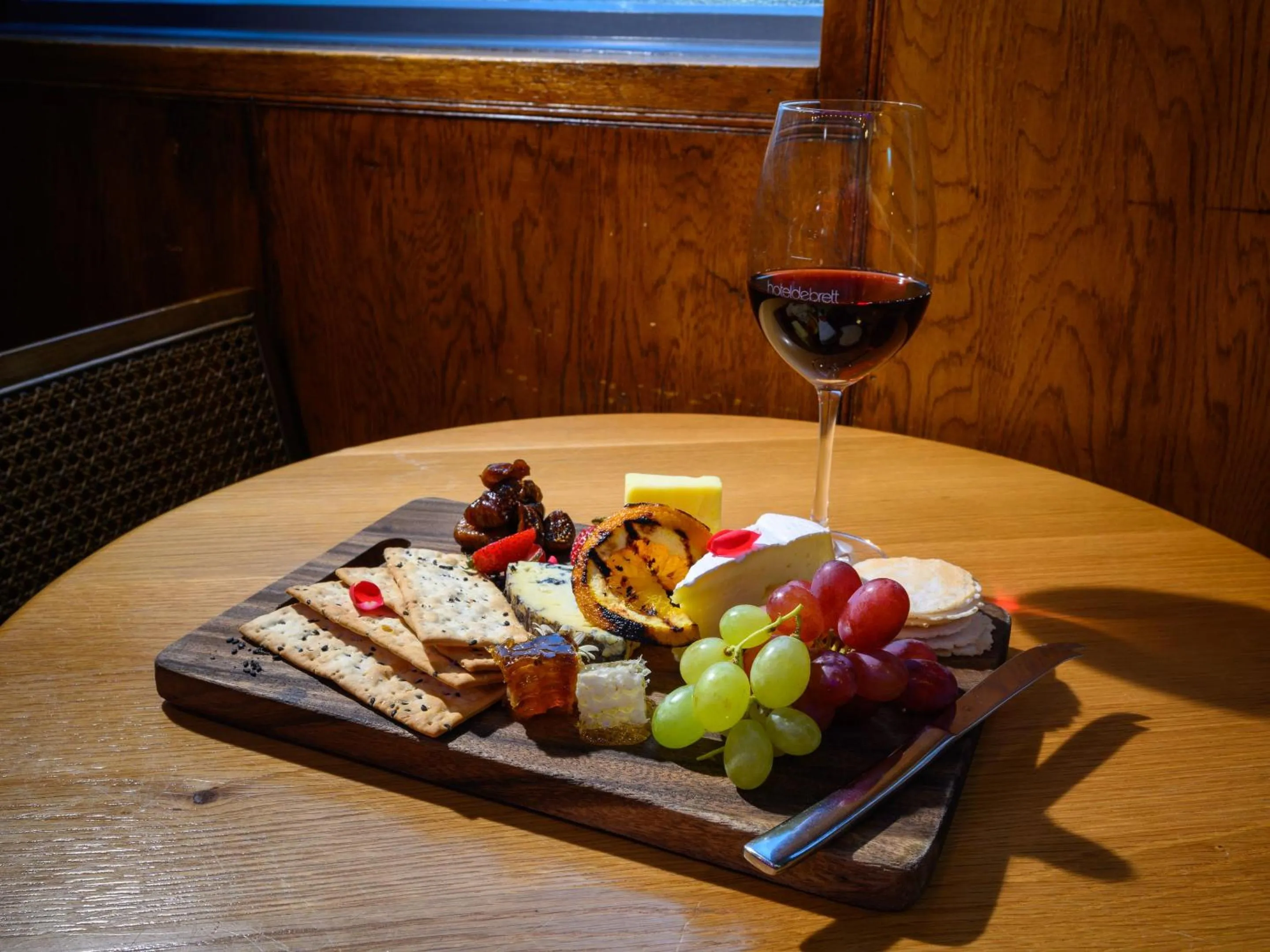 Lounge or bar in Hotel DeBrett