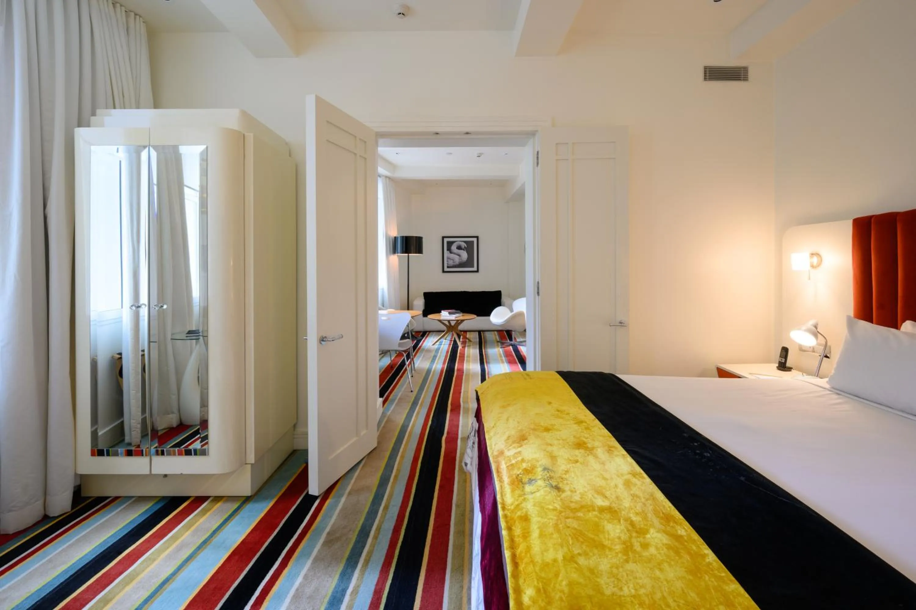 Bedroom, Bed in Hotel DeBrett