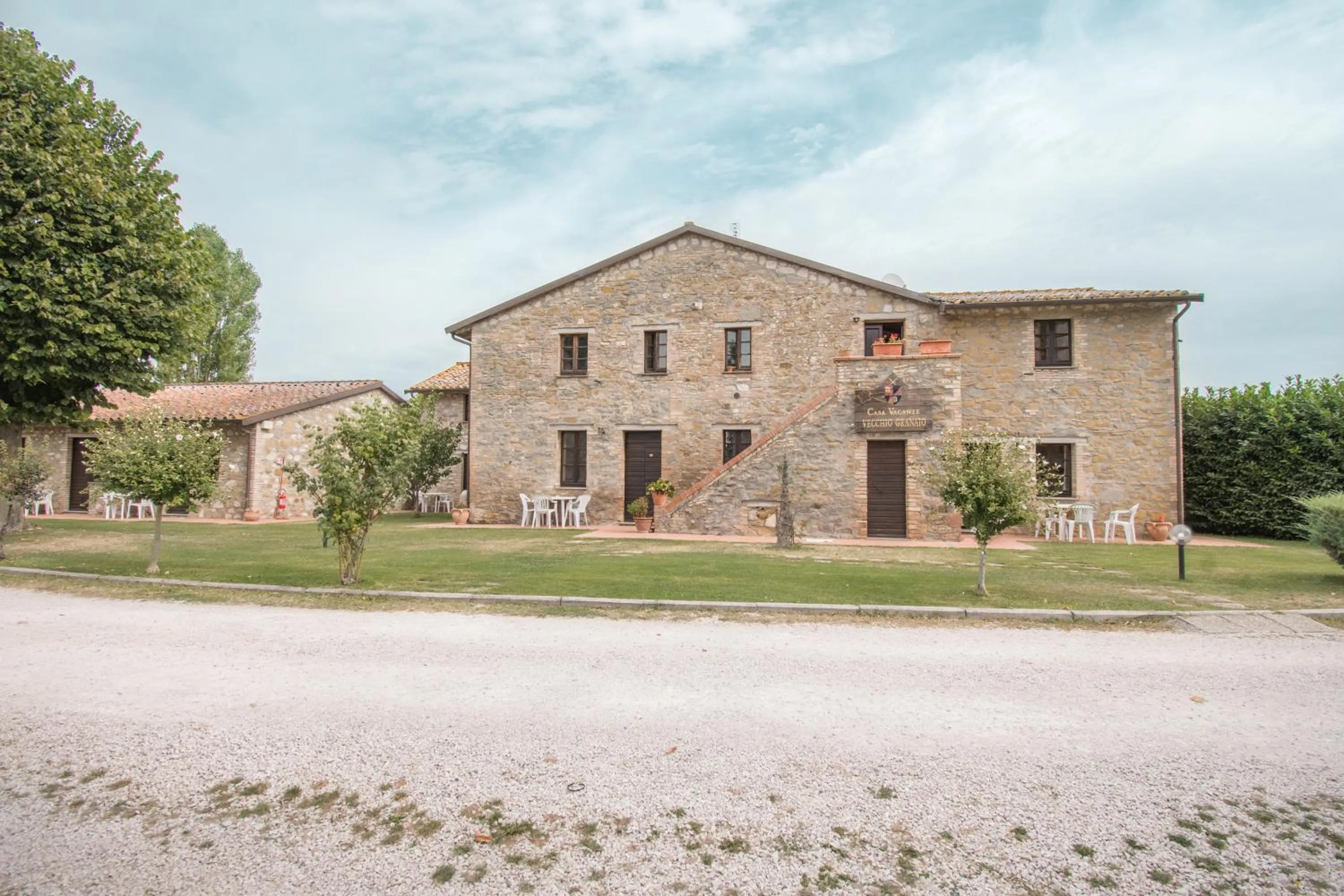 Property building in Casa Vacanze Vecchio Granaio