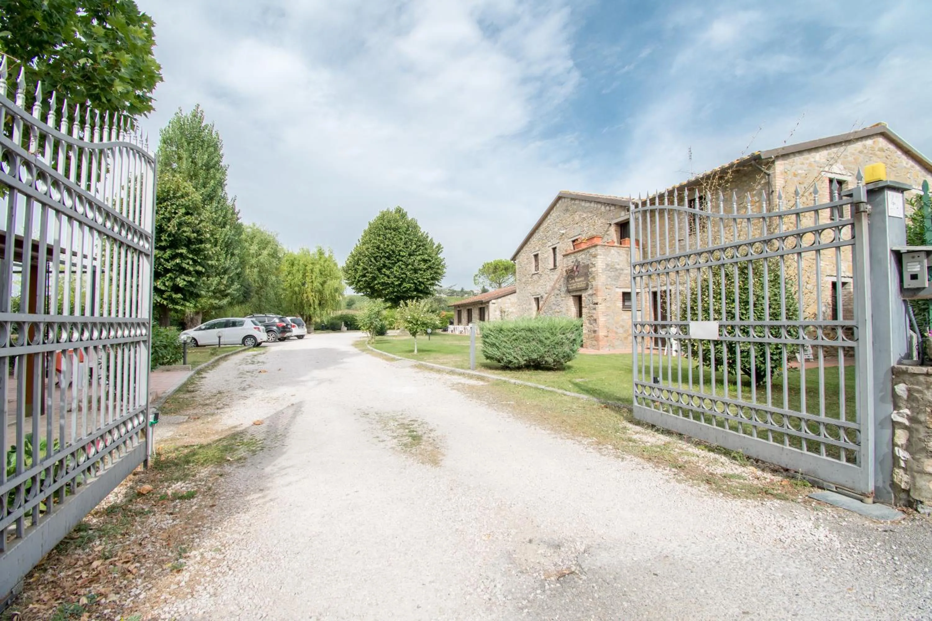 Property building in Casa Vacanze Vecchio Granaio