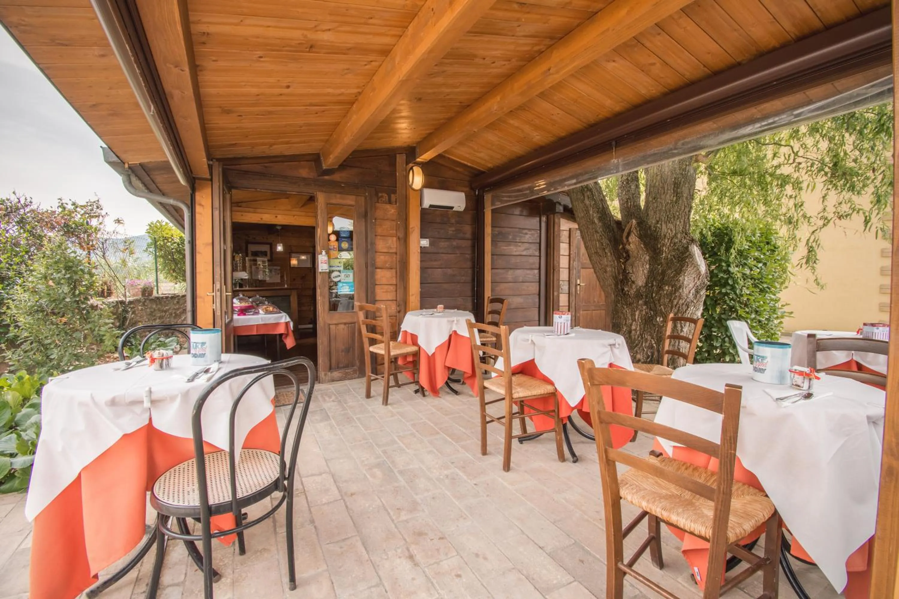 Property building in Casa Vacanze Vecchio Granaio