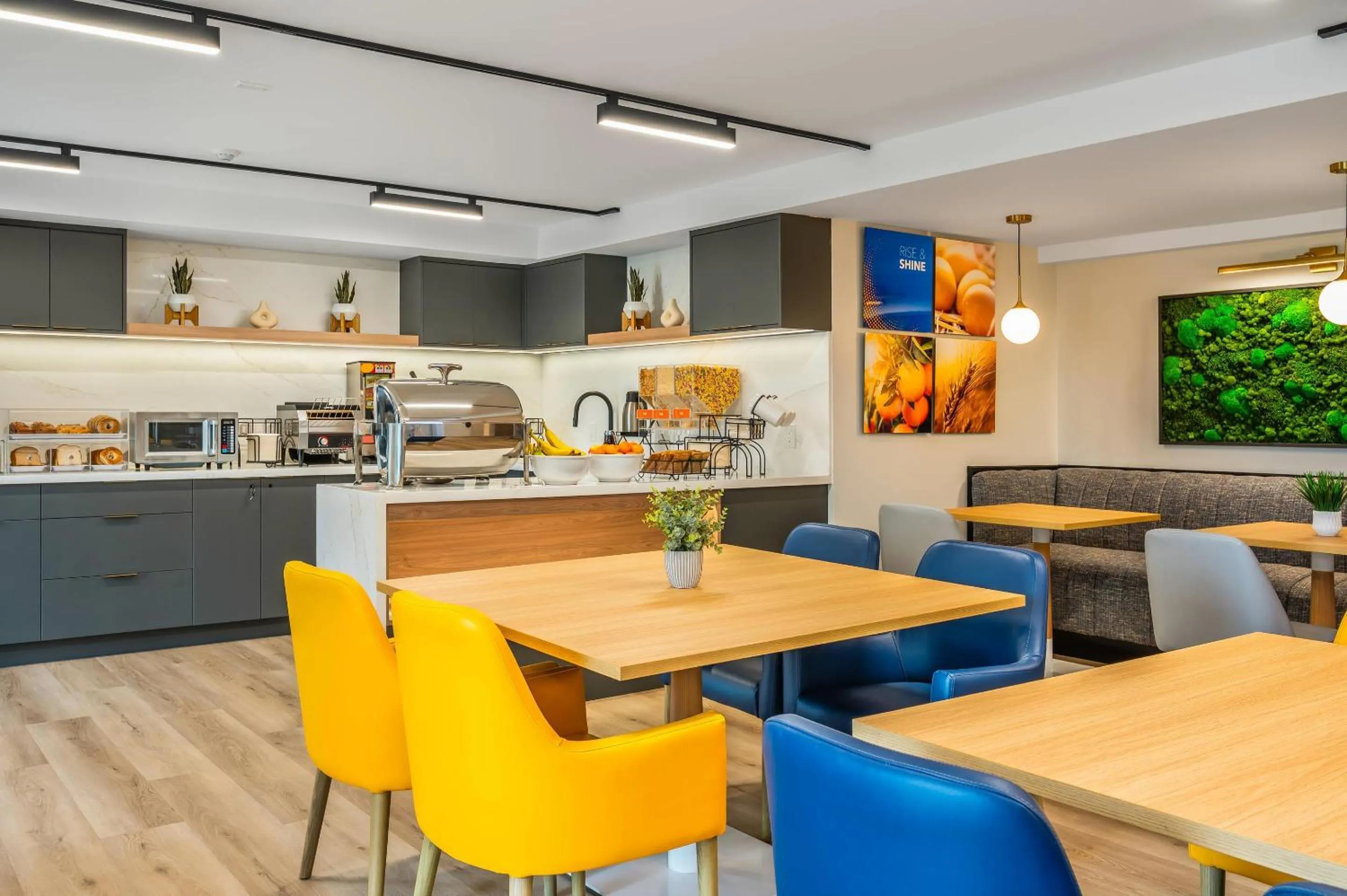 Breakfast in Comfort Inn