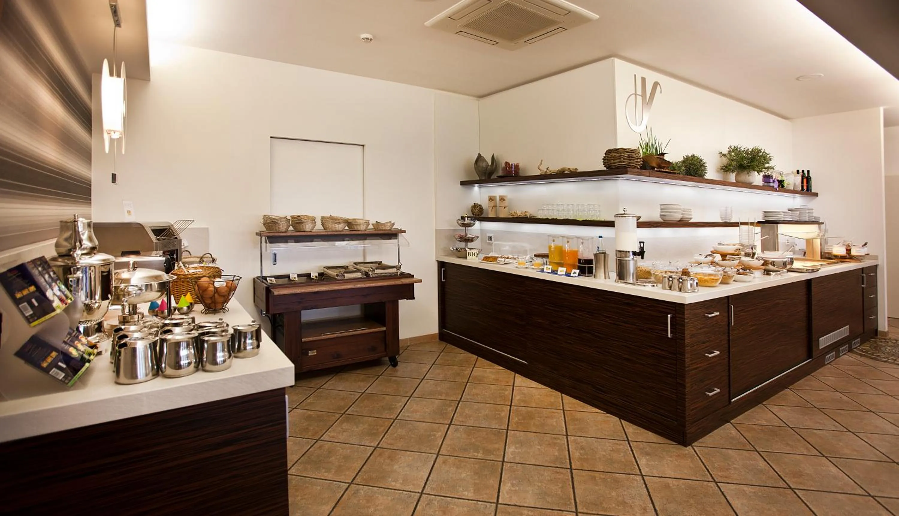 Continental breakfast in Hotel Villa Smeralda