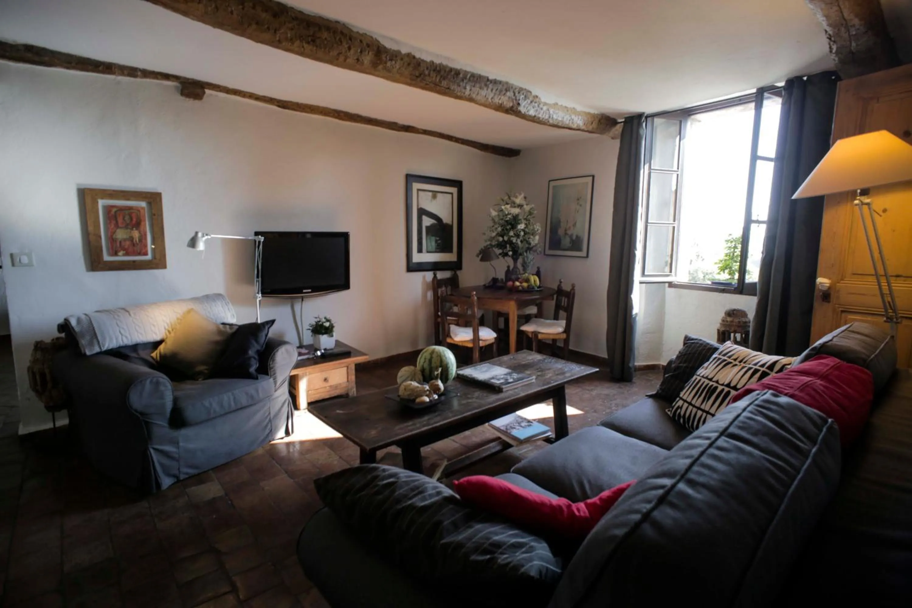 Living room in la maison aux bonsais