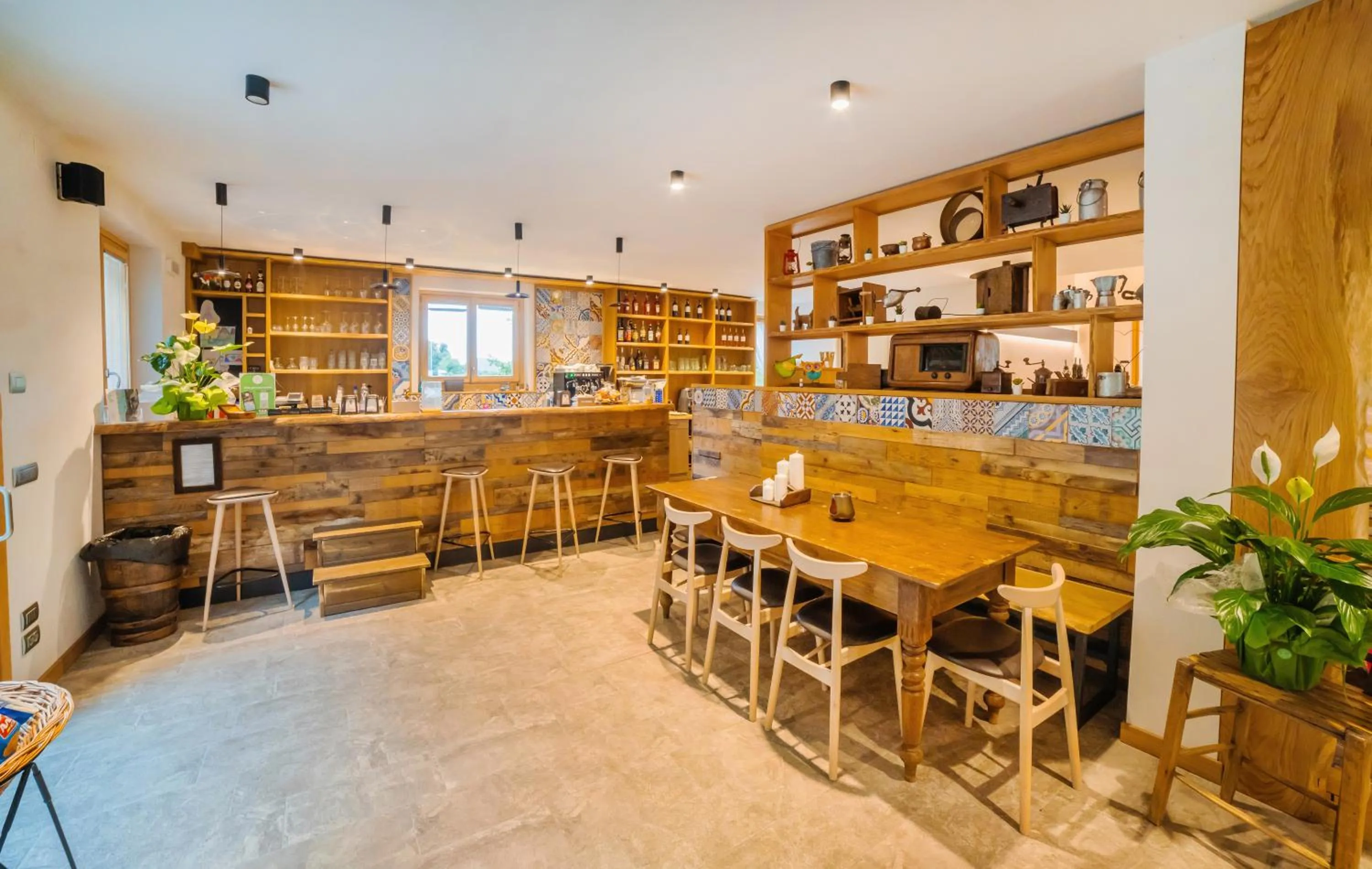 Lounge or bar in La Fontanina