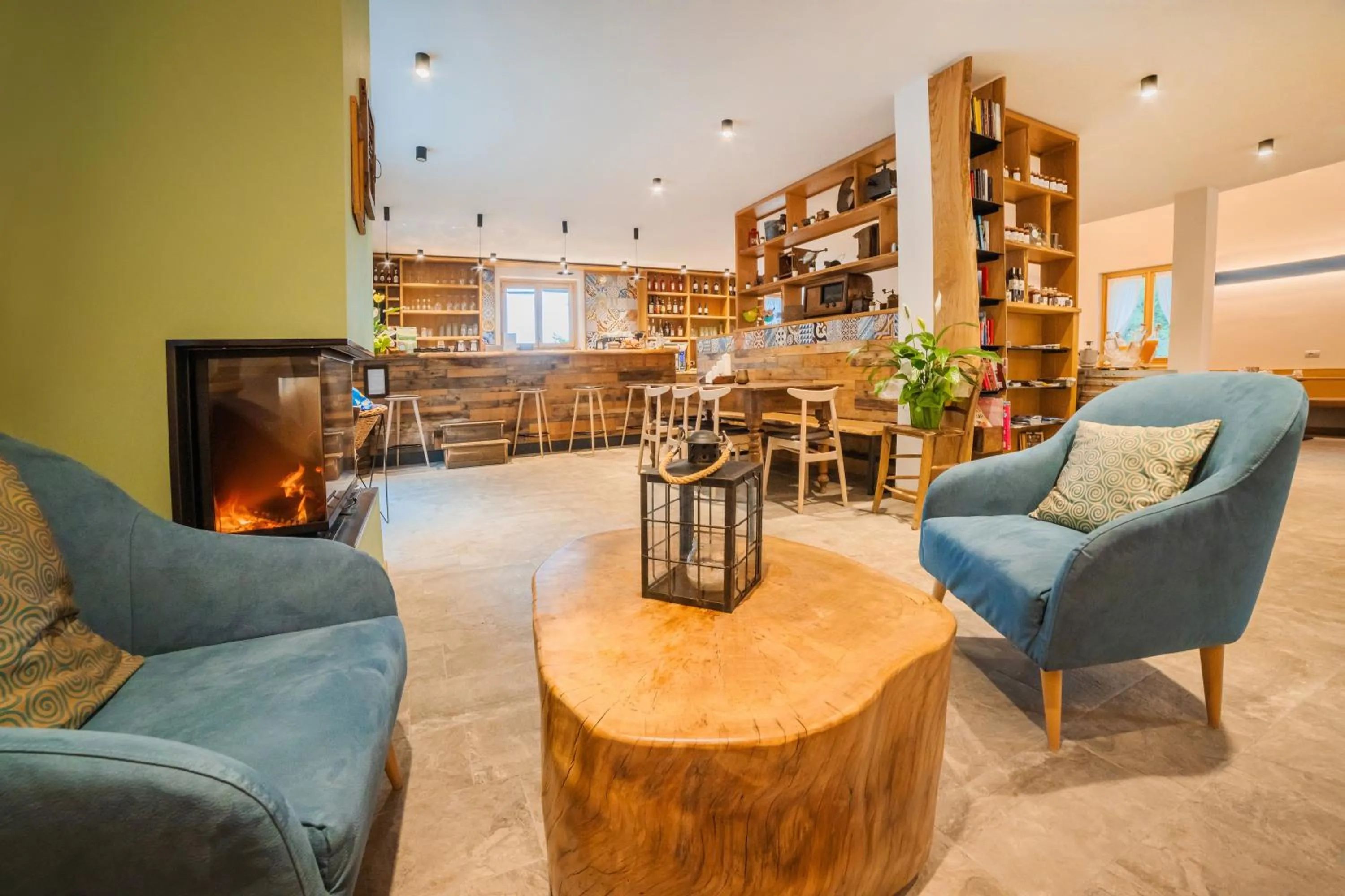 Lounge or bar in La Fontanina