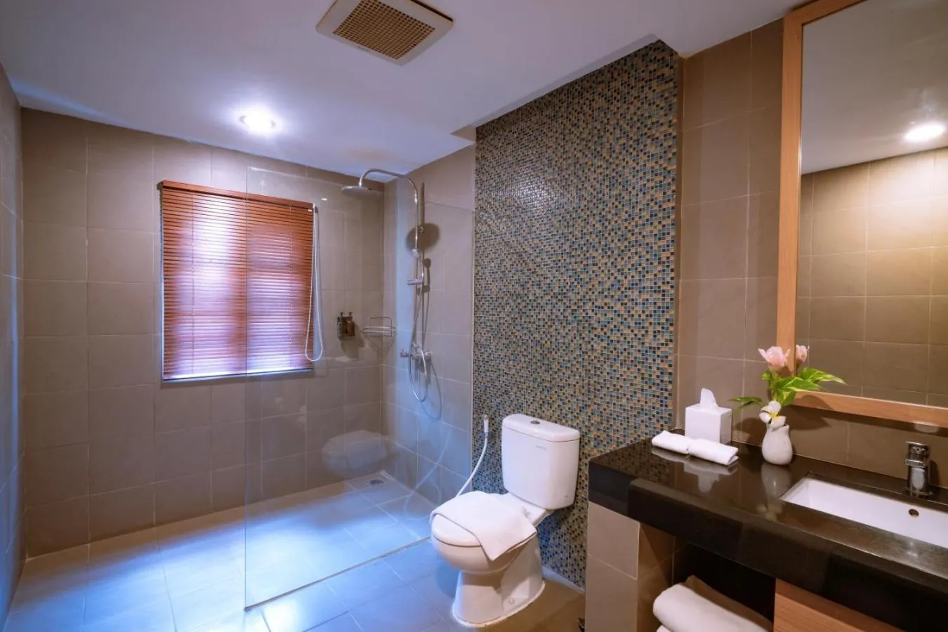 Bathroom in Manado Tateli Resort and Convention
