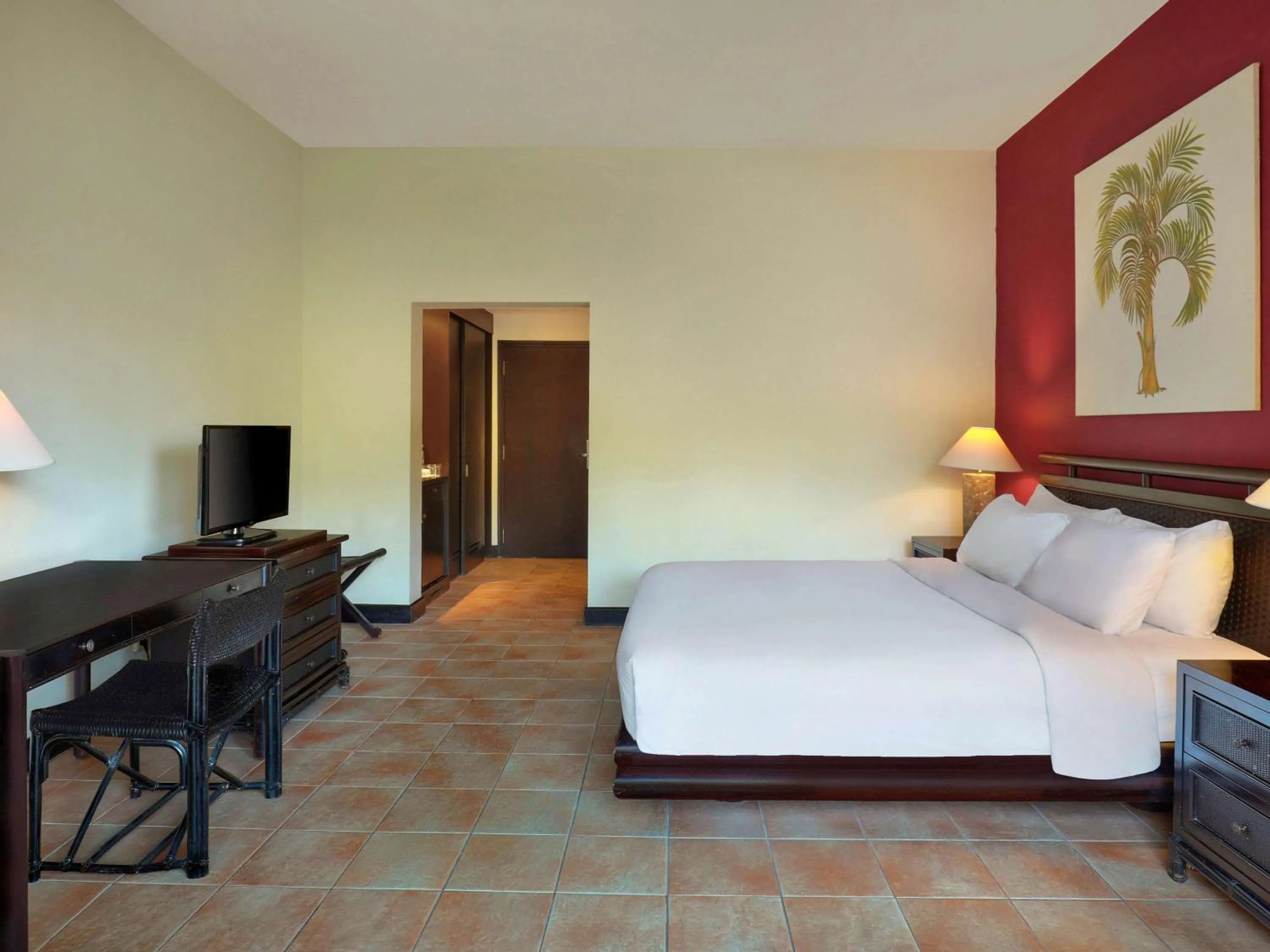 Photo of the whole room, Bed in Manado Tateli Resort and Convention