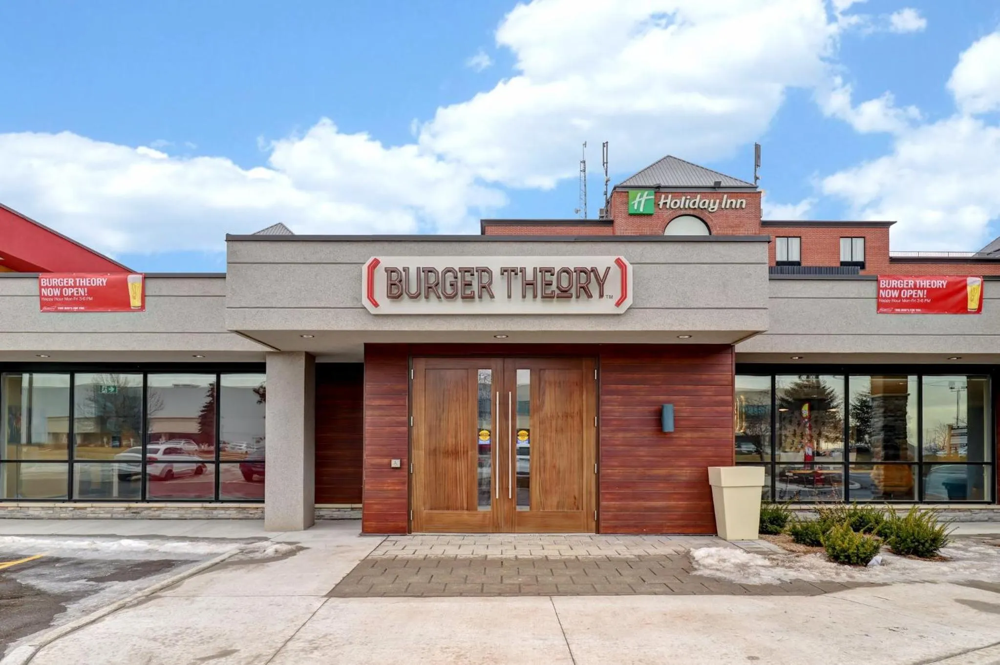 Restaurant/places to eat in Holiday Inn - Mississauga Toronto West by IHG