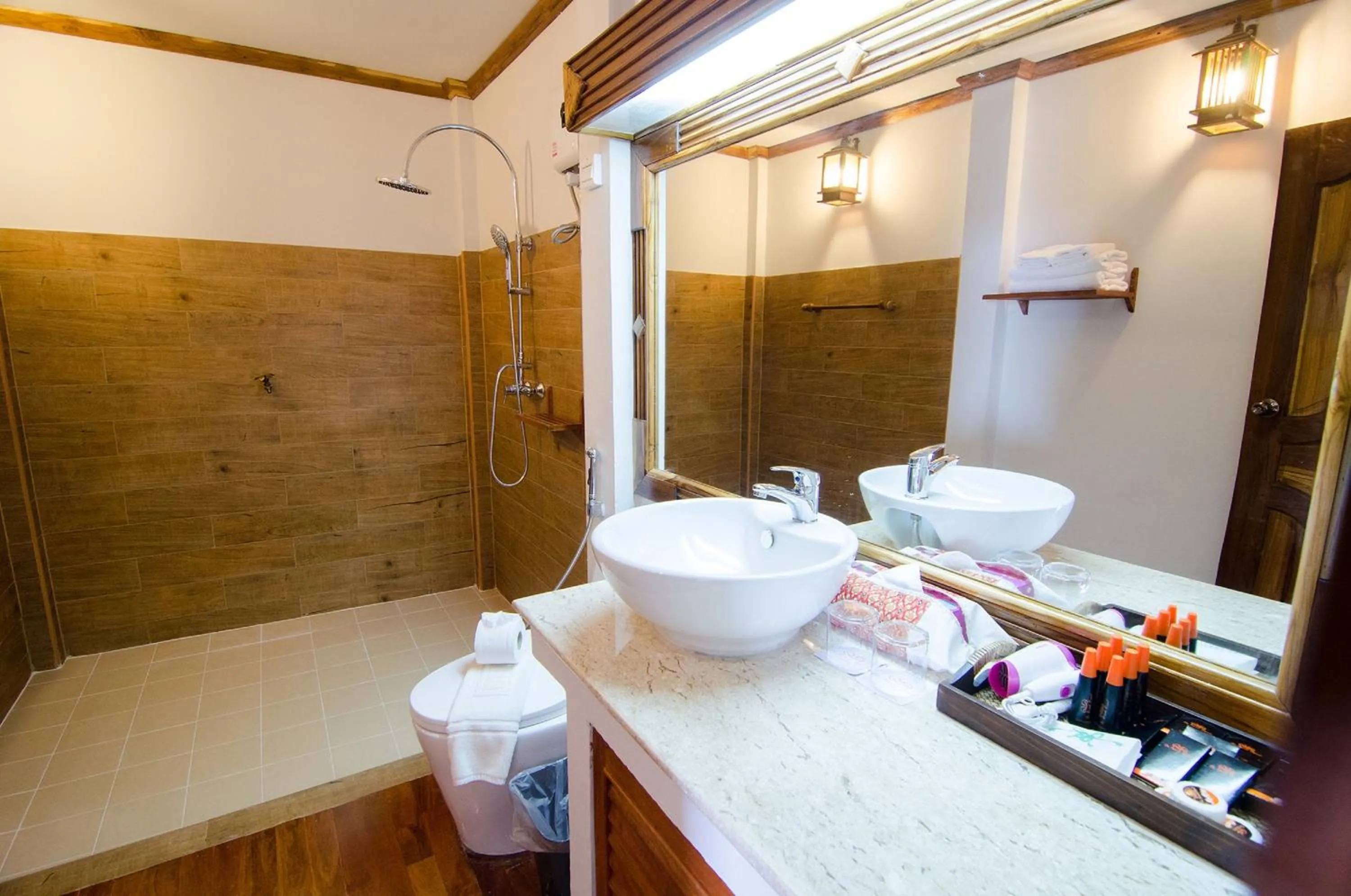 Bathroom in Phi Phi The Beach Resort