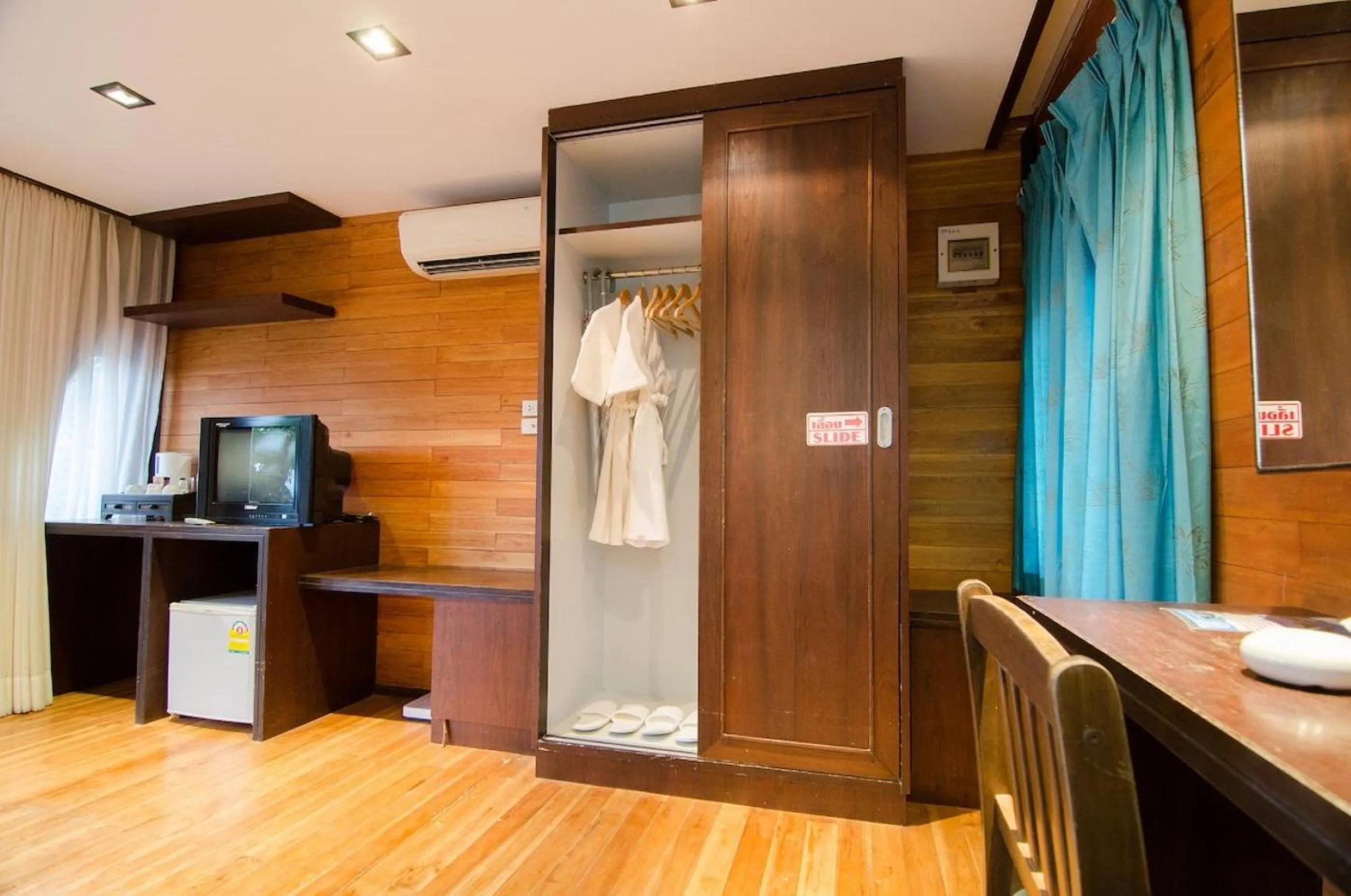 TV and multimedia in Phi Phi The Beach Resort