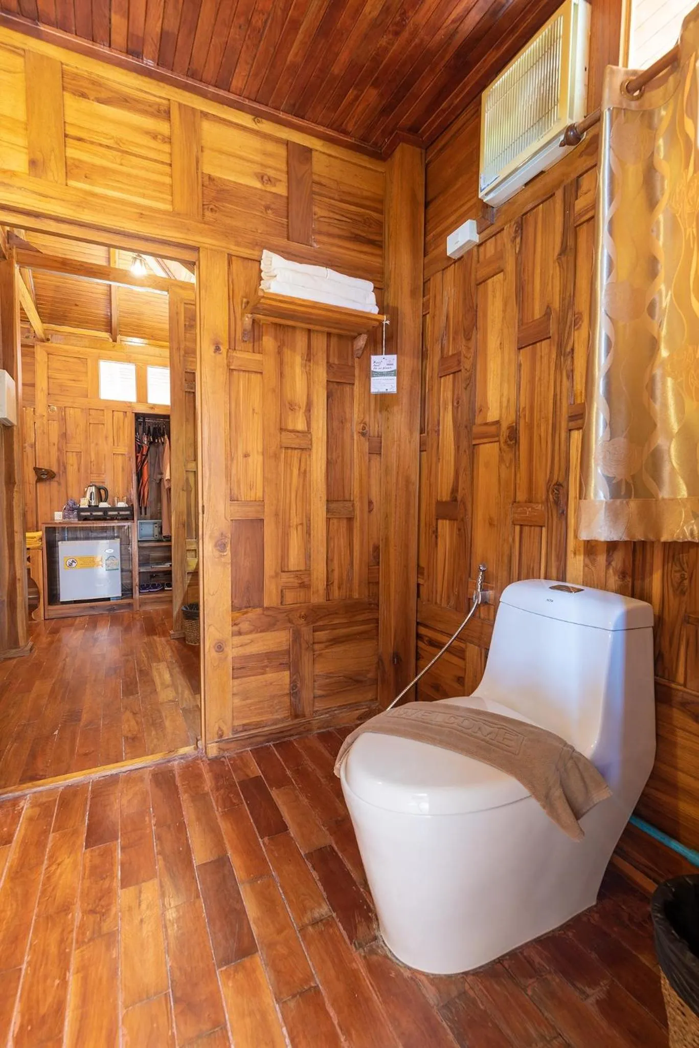 Bathroom in Phi Phi The Beach Resort