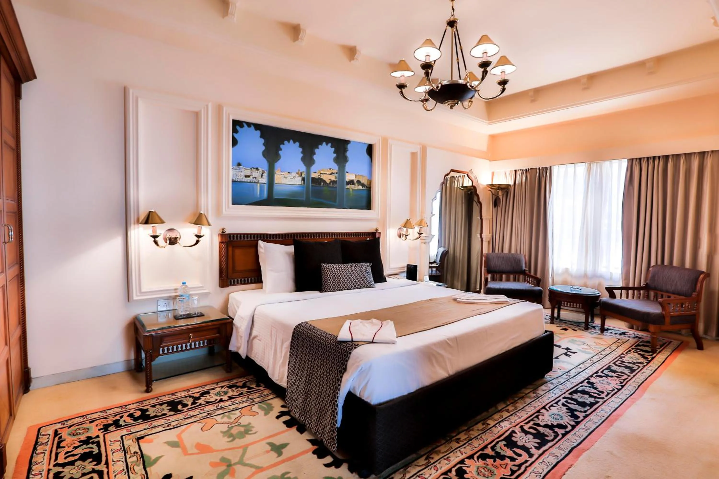 Bed in Sun-n-Sand Mumbai Juhu Beach