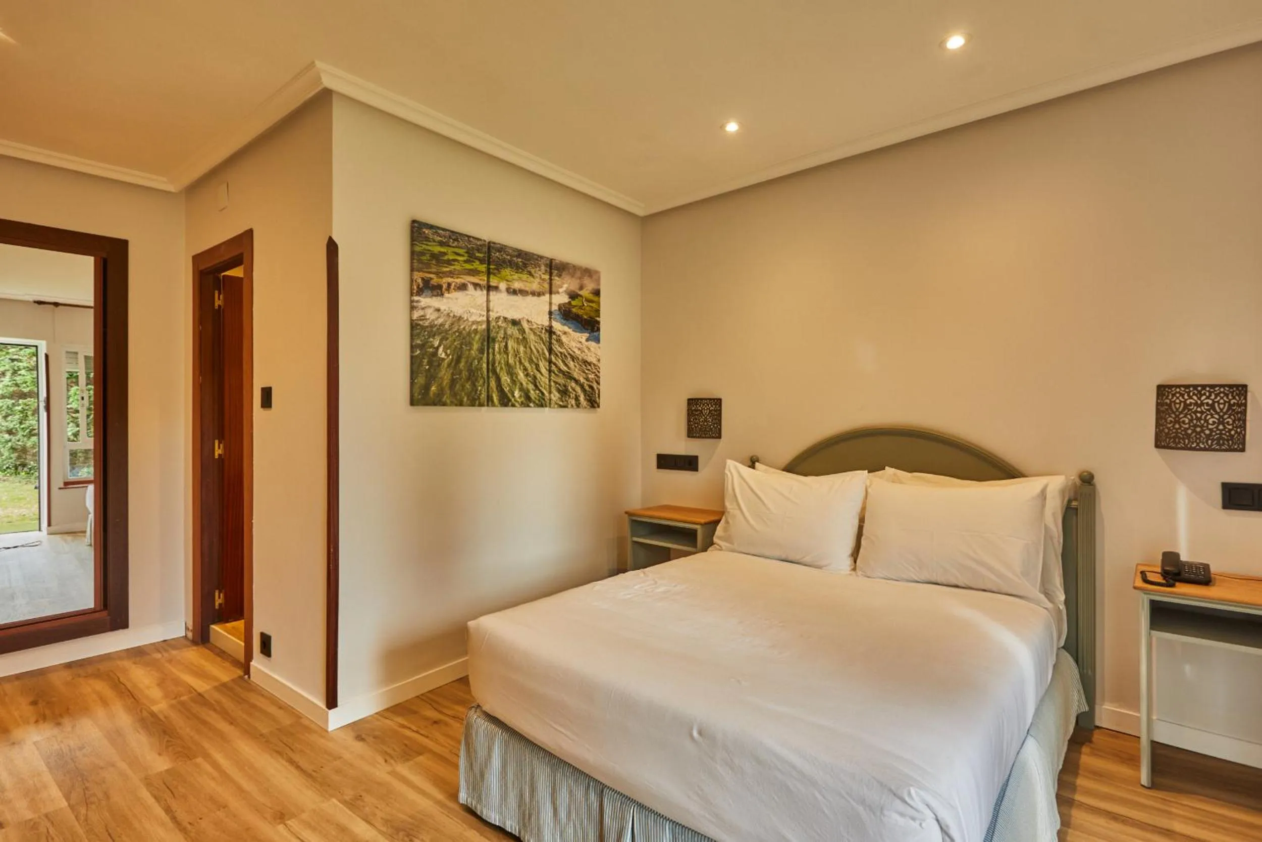 Bed in Silken Gran Hotel del Sella