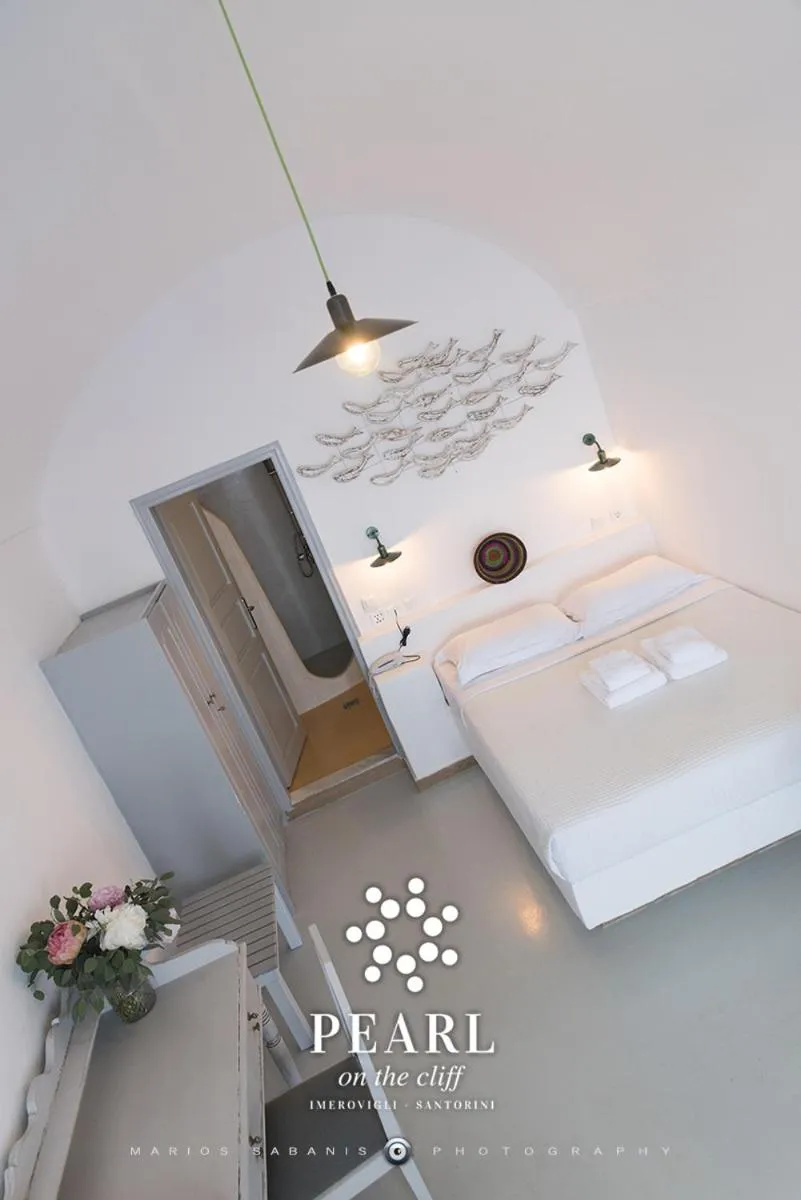 Property building in Pearl on the Cliff Hotel & Suites by Pearl Hotel Collection