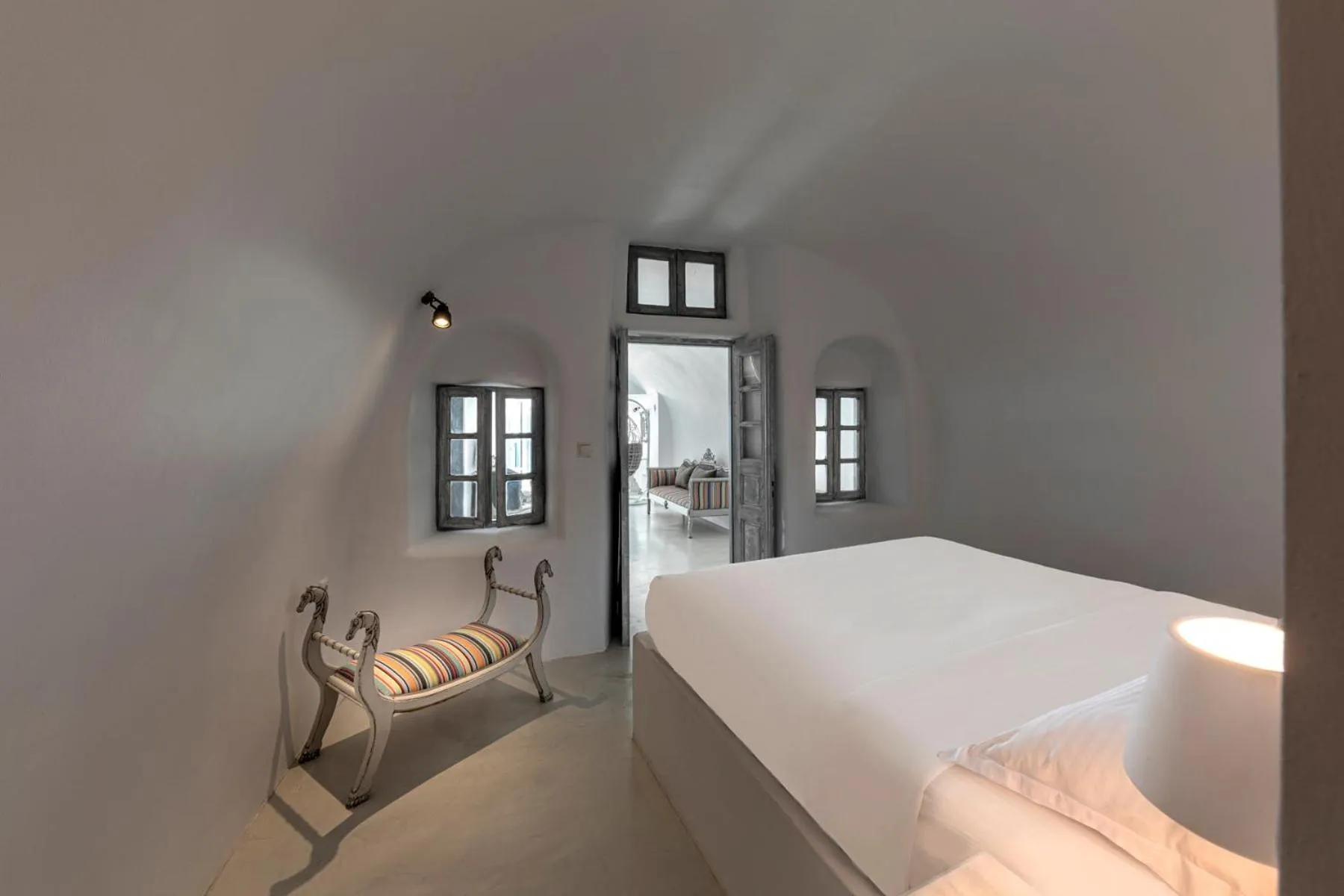 Bed in Pearl on the Cliff Hotel & Suites by Pearl Hotel Collection